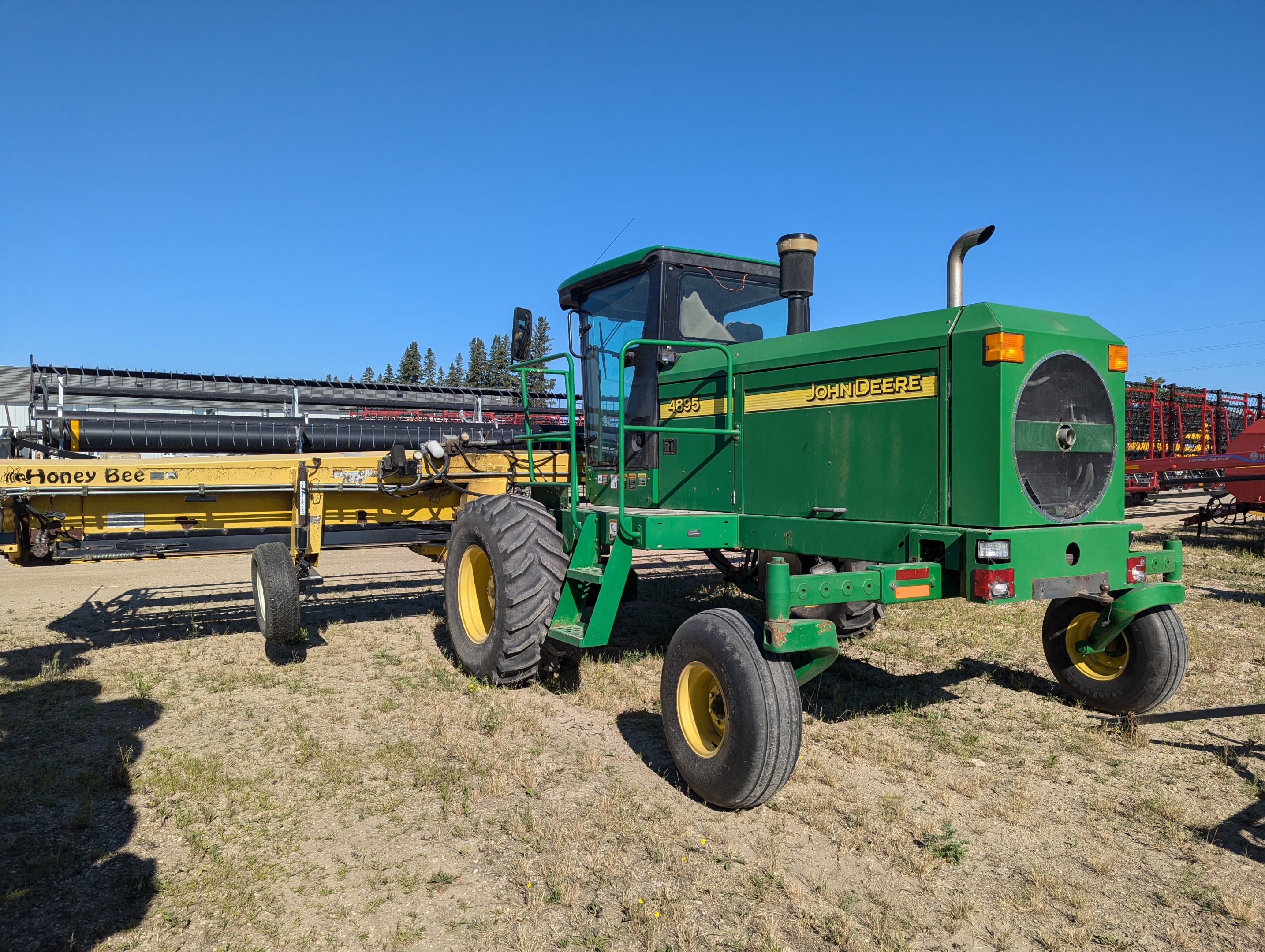 2007 John Deere 4895 Windrower