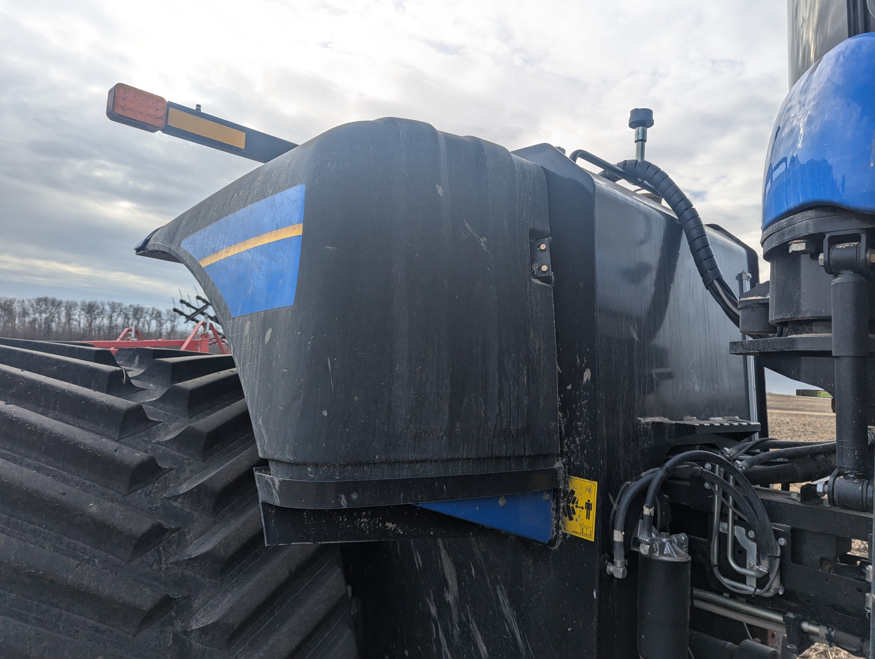 2023 New Holland T9.700 Tractor Rubber Track