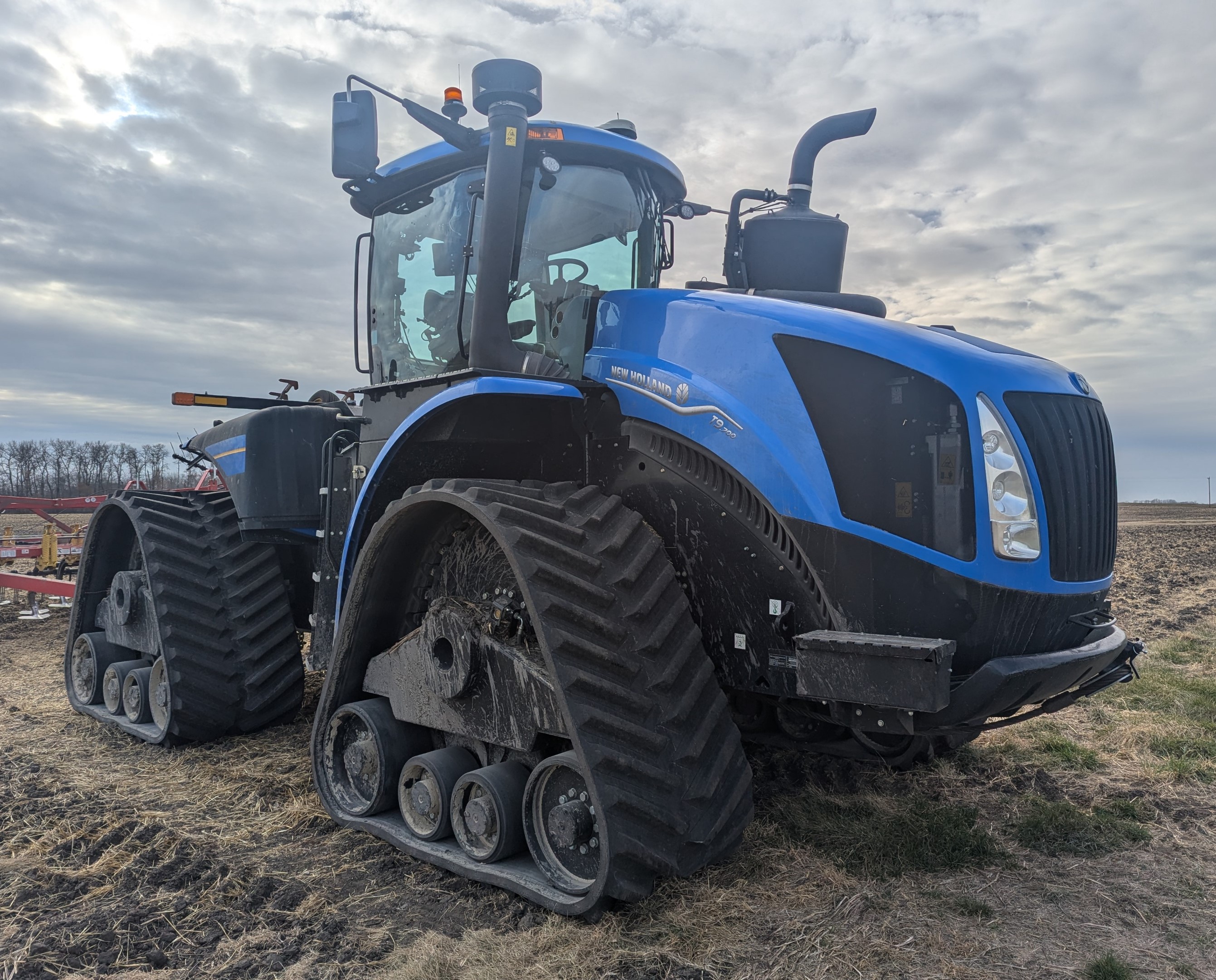 2023 New Holland T9.700 Tractor Rubber Track