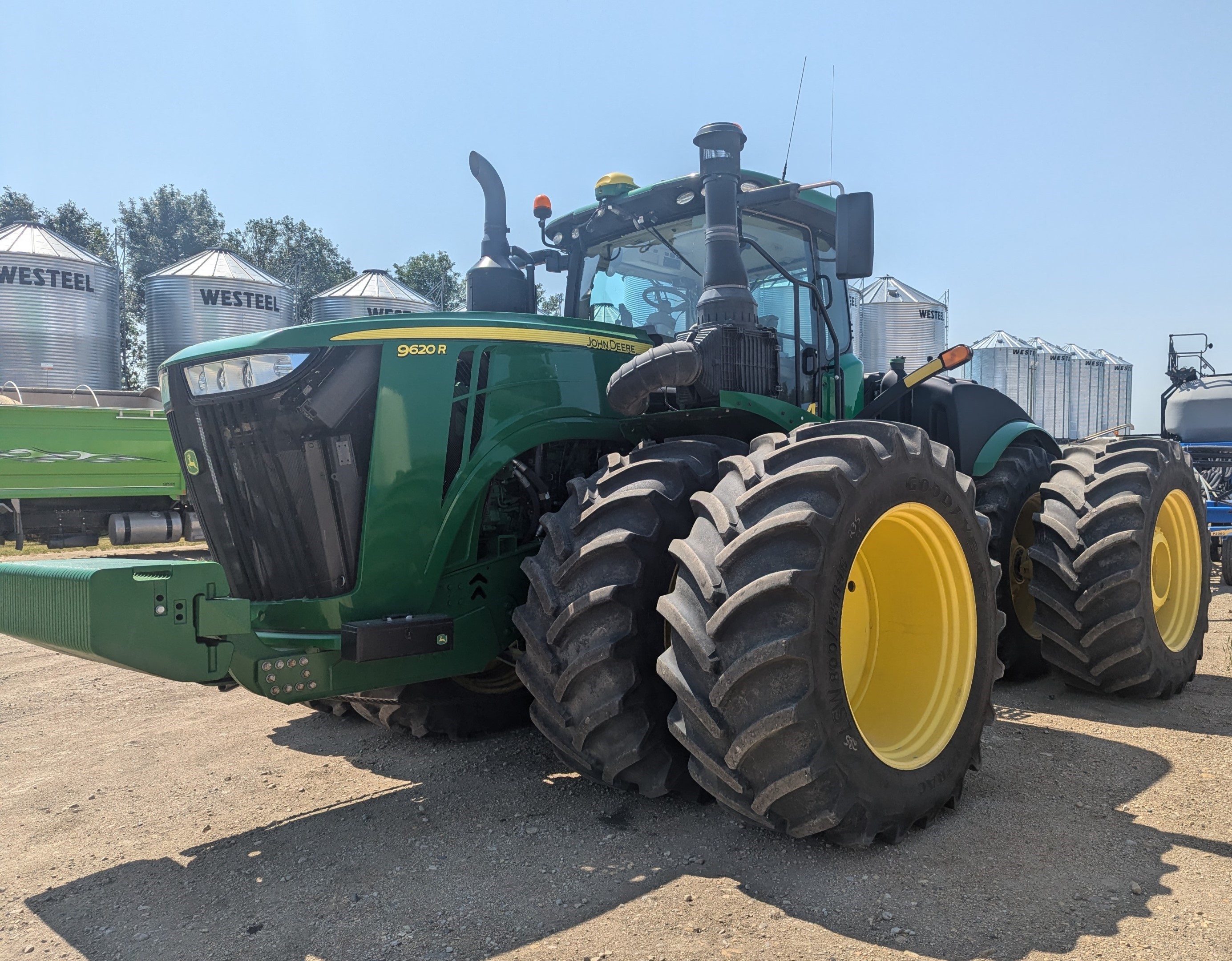 2018 John Deere 9620R Tractor 4WD