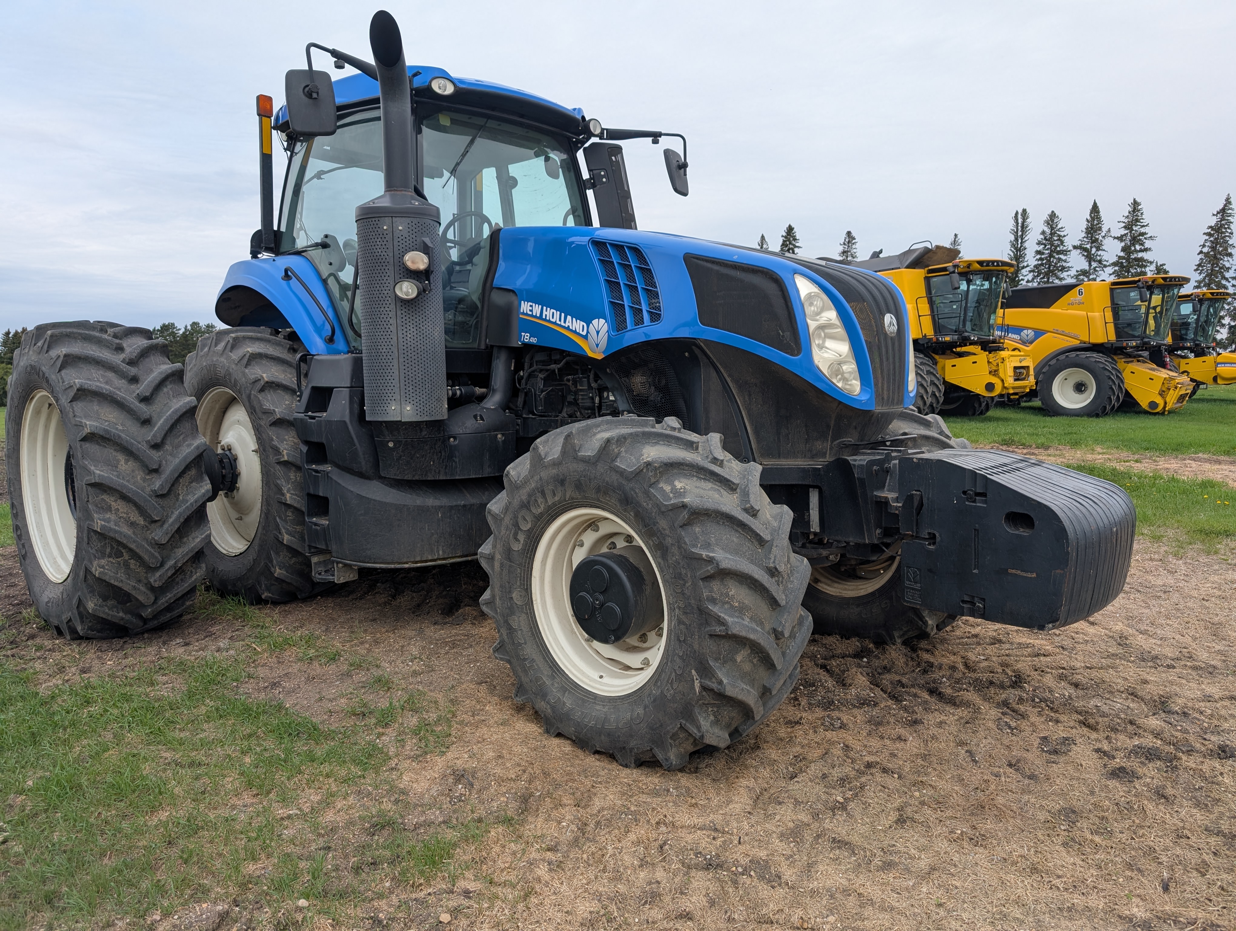 2015 New Holland T8.410 Tractor