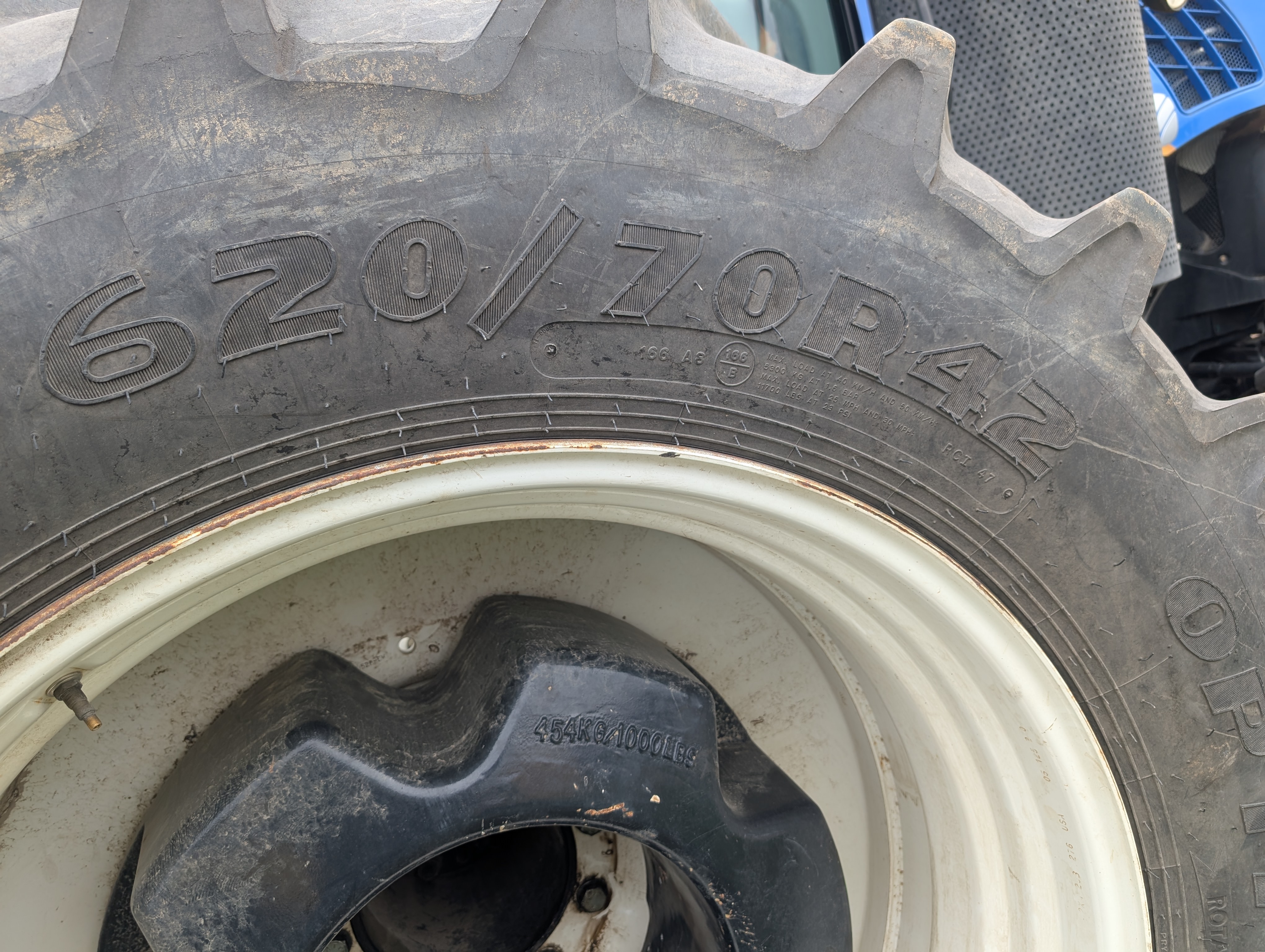 2015 New Holland T8.410 Tractor