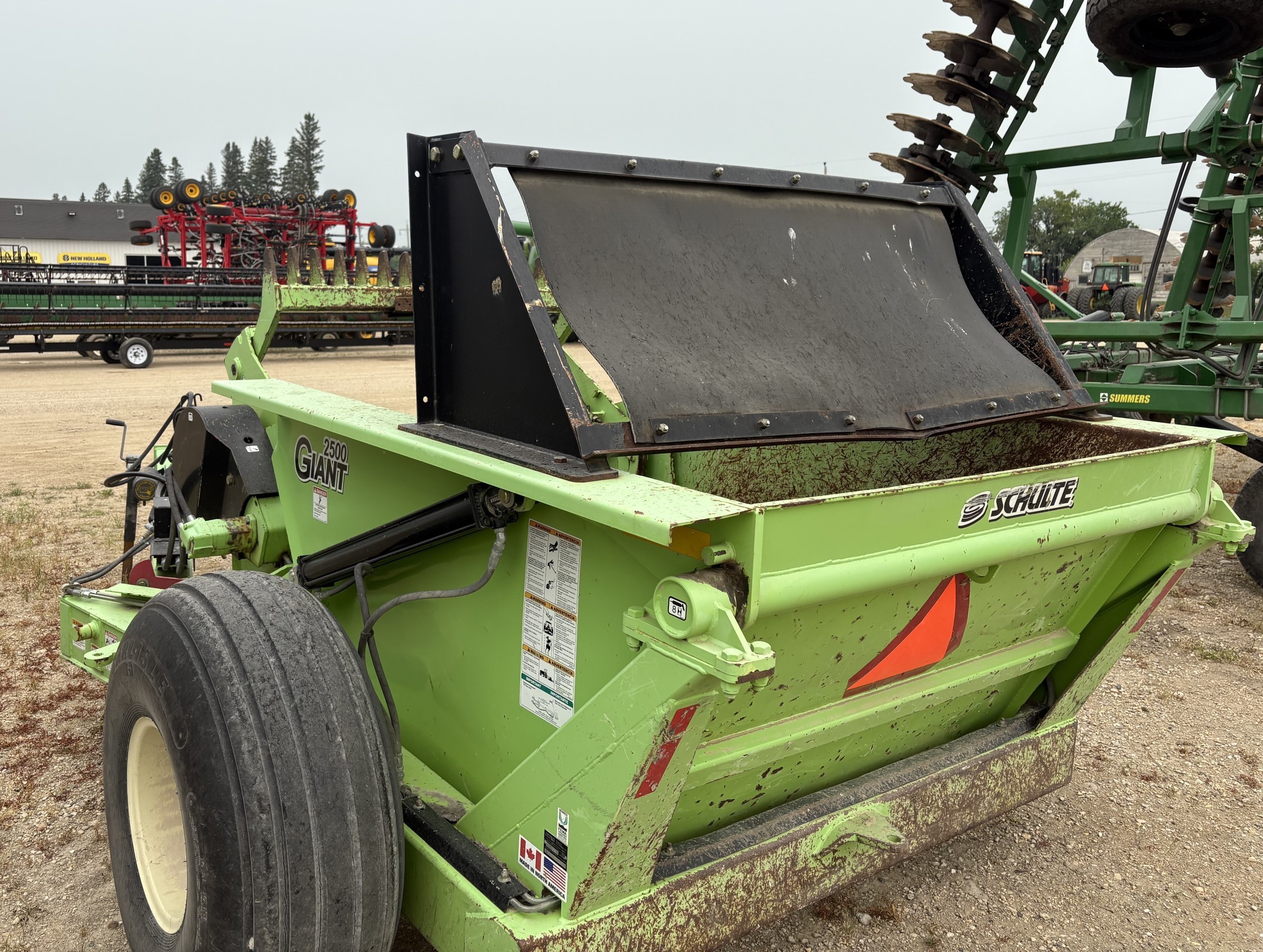 2014 Schulte 2500 Rock Picker