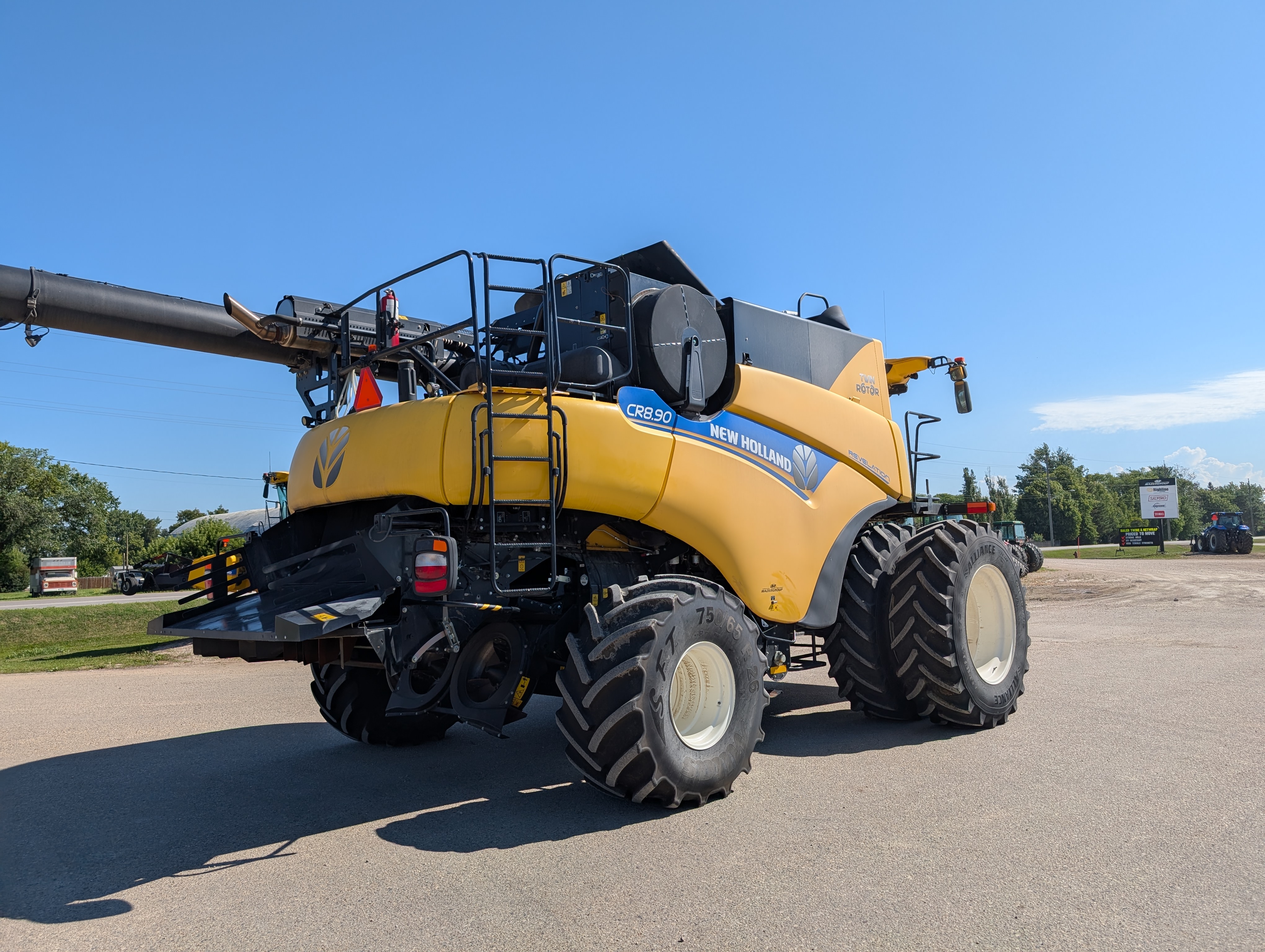 2018 New Holland CR8.90Z Combine