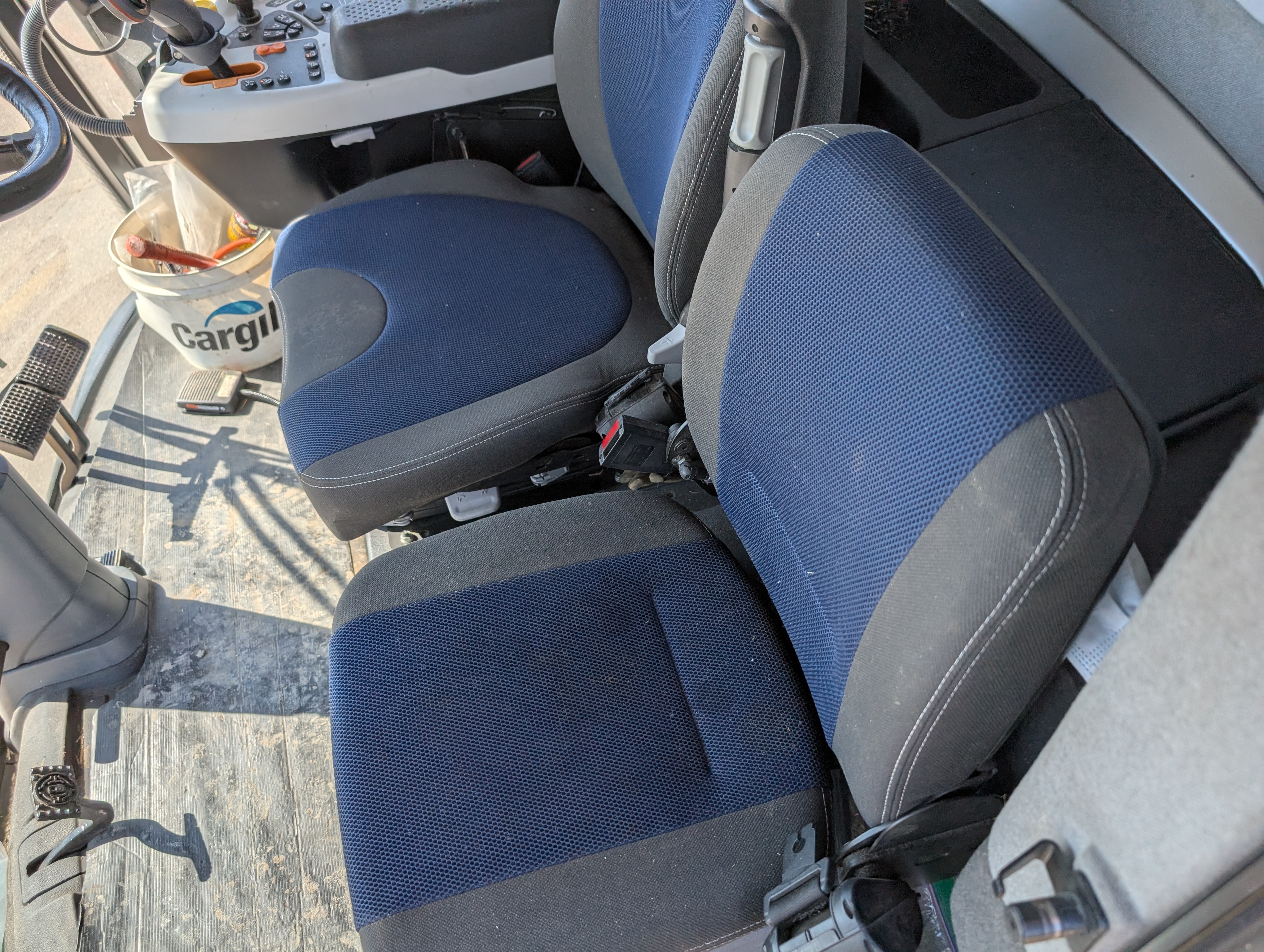 2018 New Holland CR8.90Z Combine