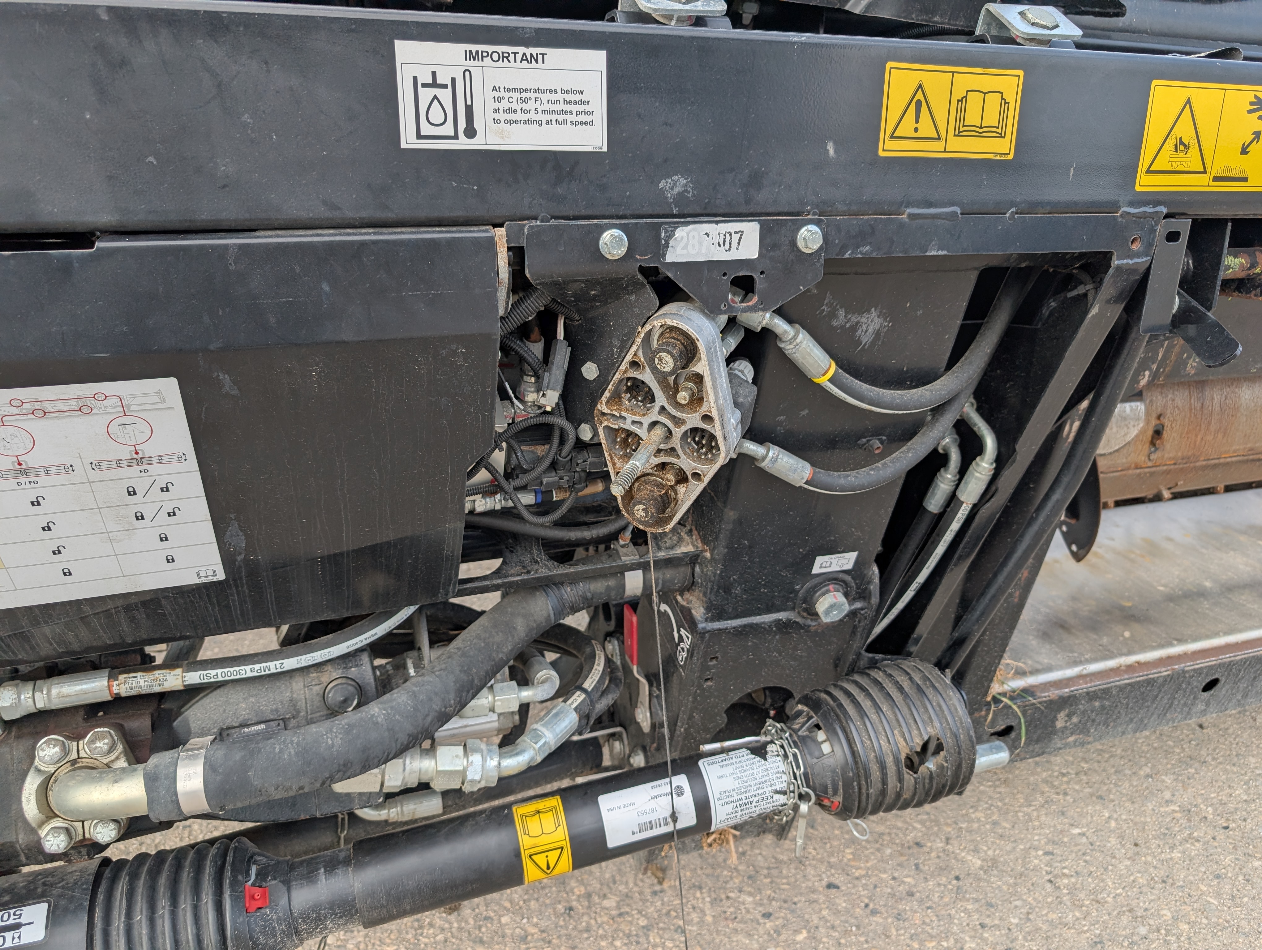 2021 MacDon FD140 Header Draper Flex