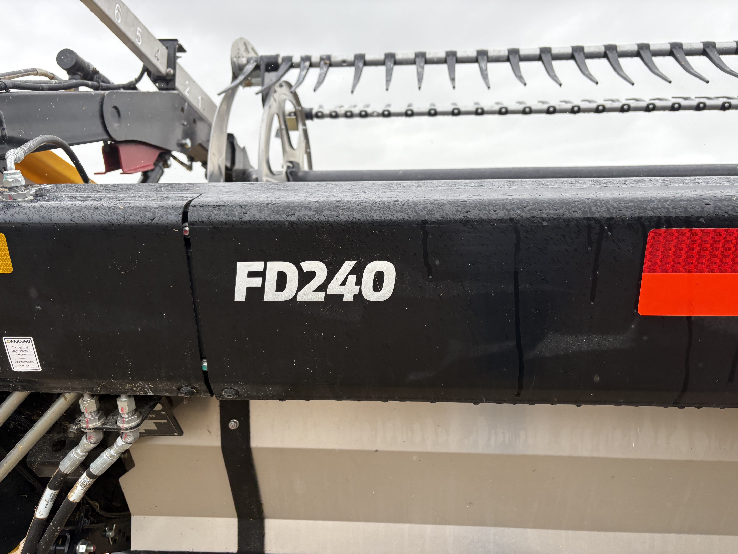 2023 MacDon FD240 Header Draper Flex