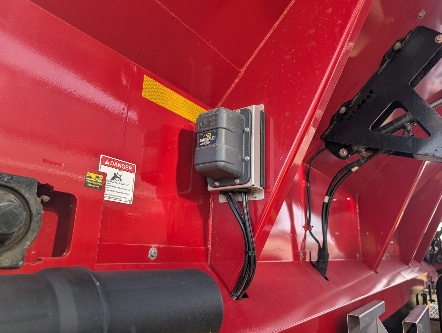 2023 Salford VALMAR 9620 Fertilizer Spreader