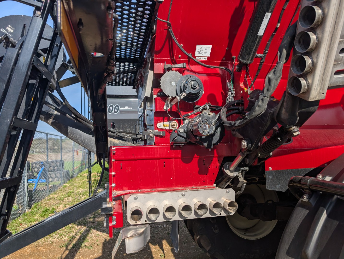 2023 Salford VALMAR 9620 Fertilizer Spreader