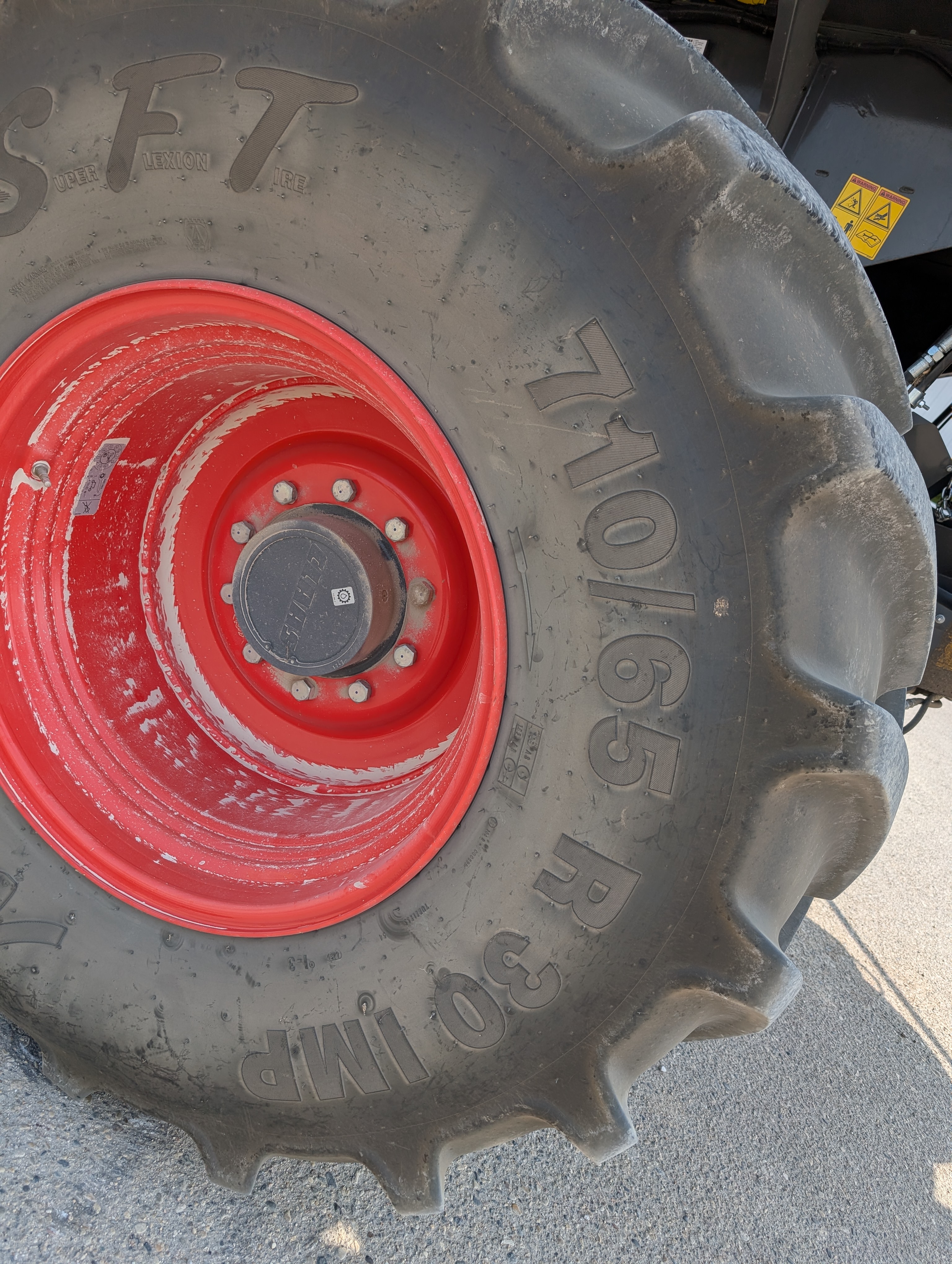 2022 CLAAS 8700 Combine