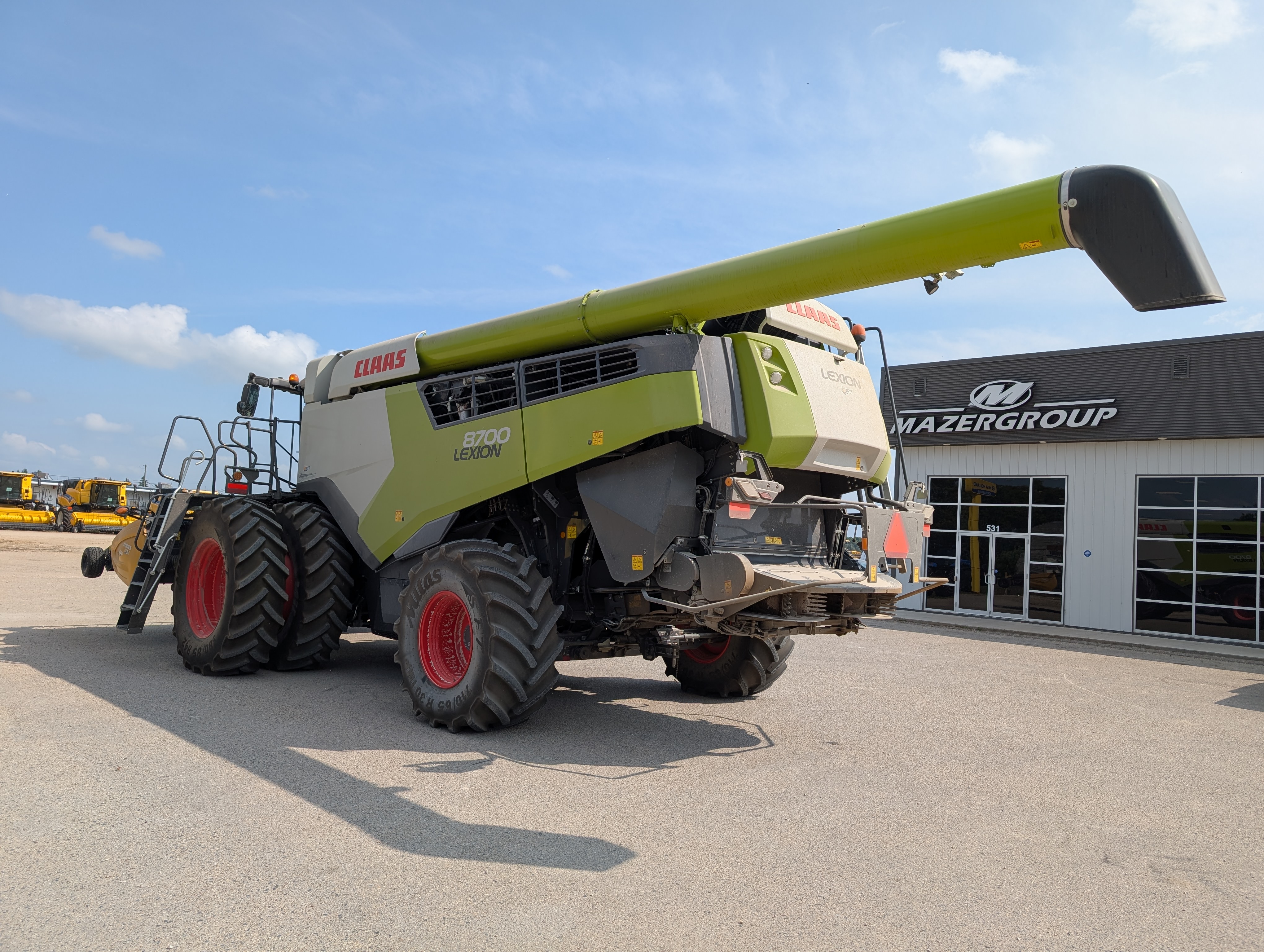 2022 CLAAS 8700 Combine