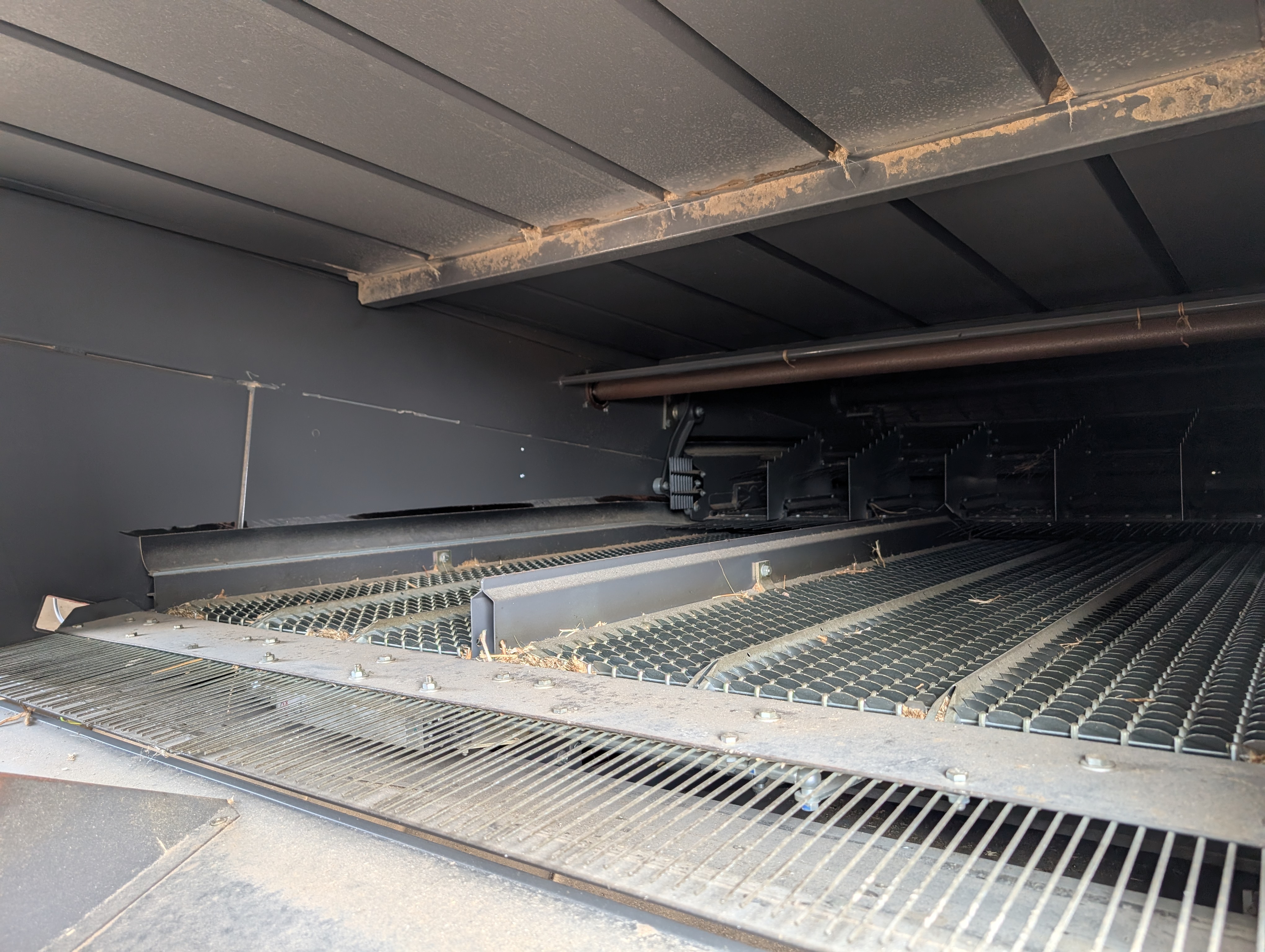 2022 CLAAS 8700 Combine