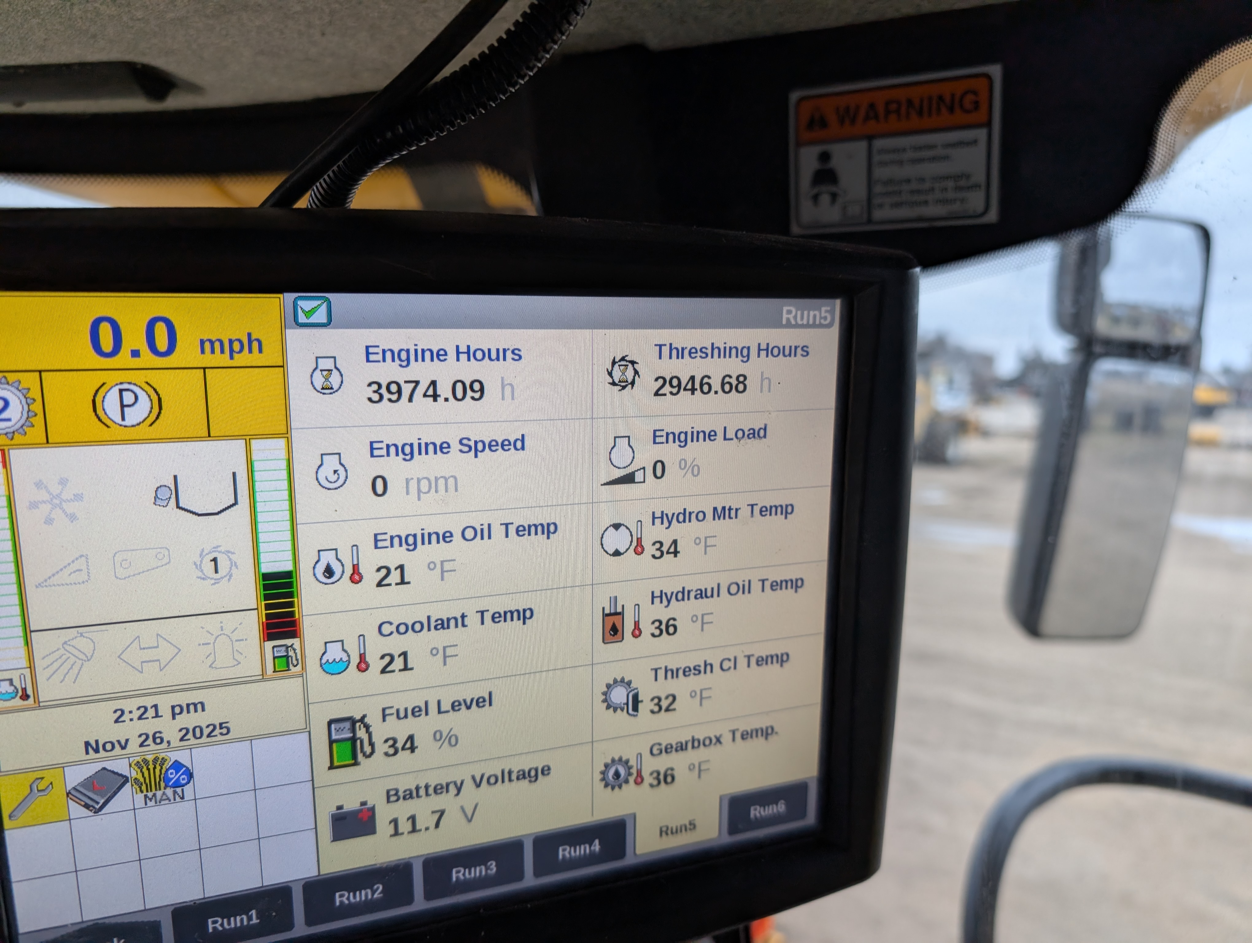 2009 New Holland CR9080 Combine