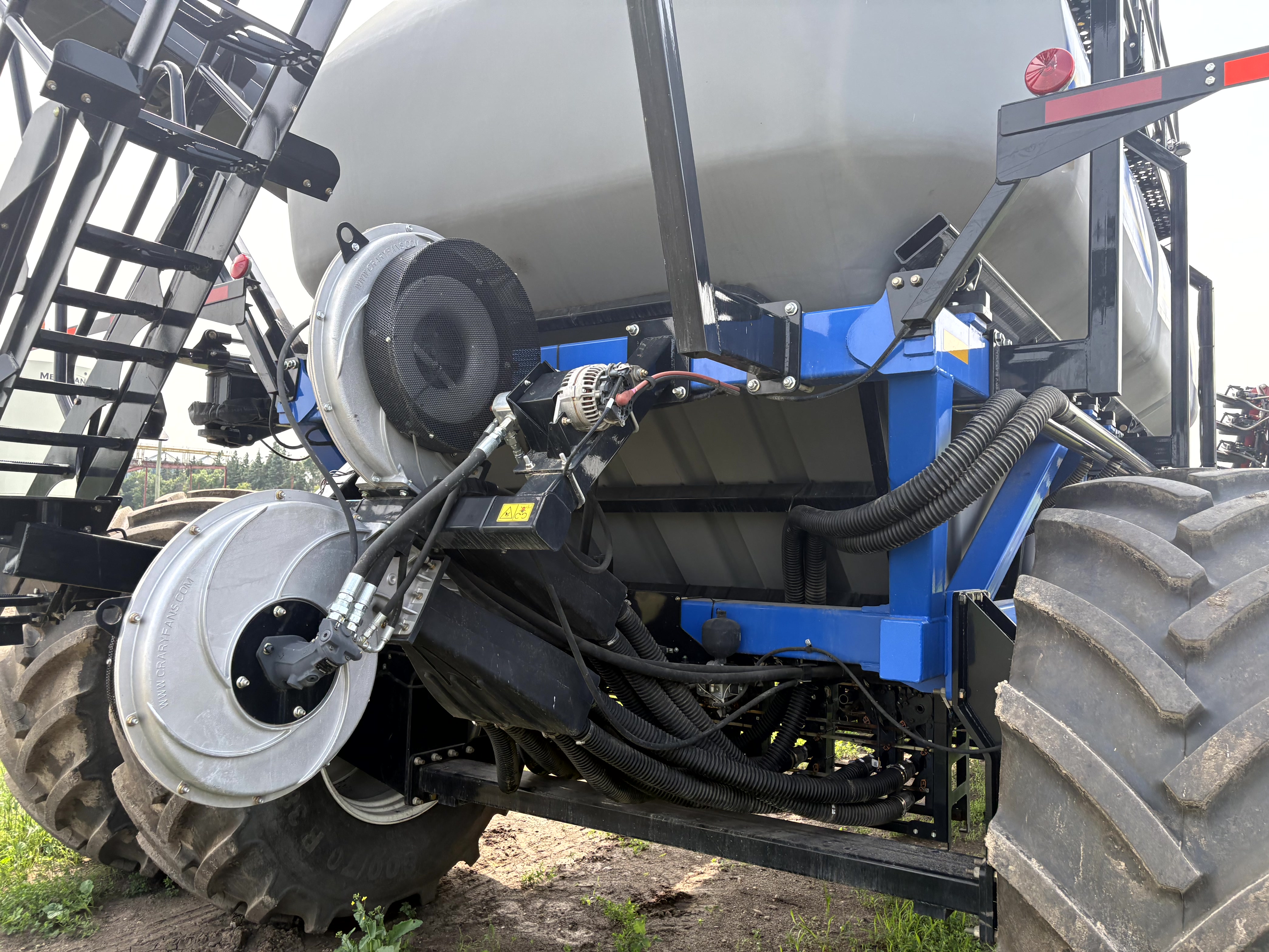 2022 New Holland P4950 Air Tank/Cart
