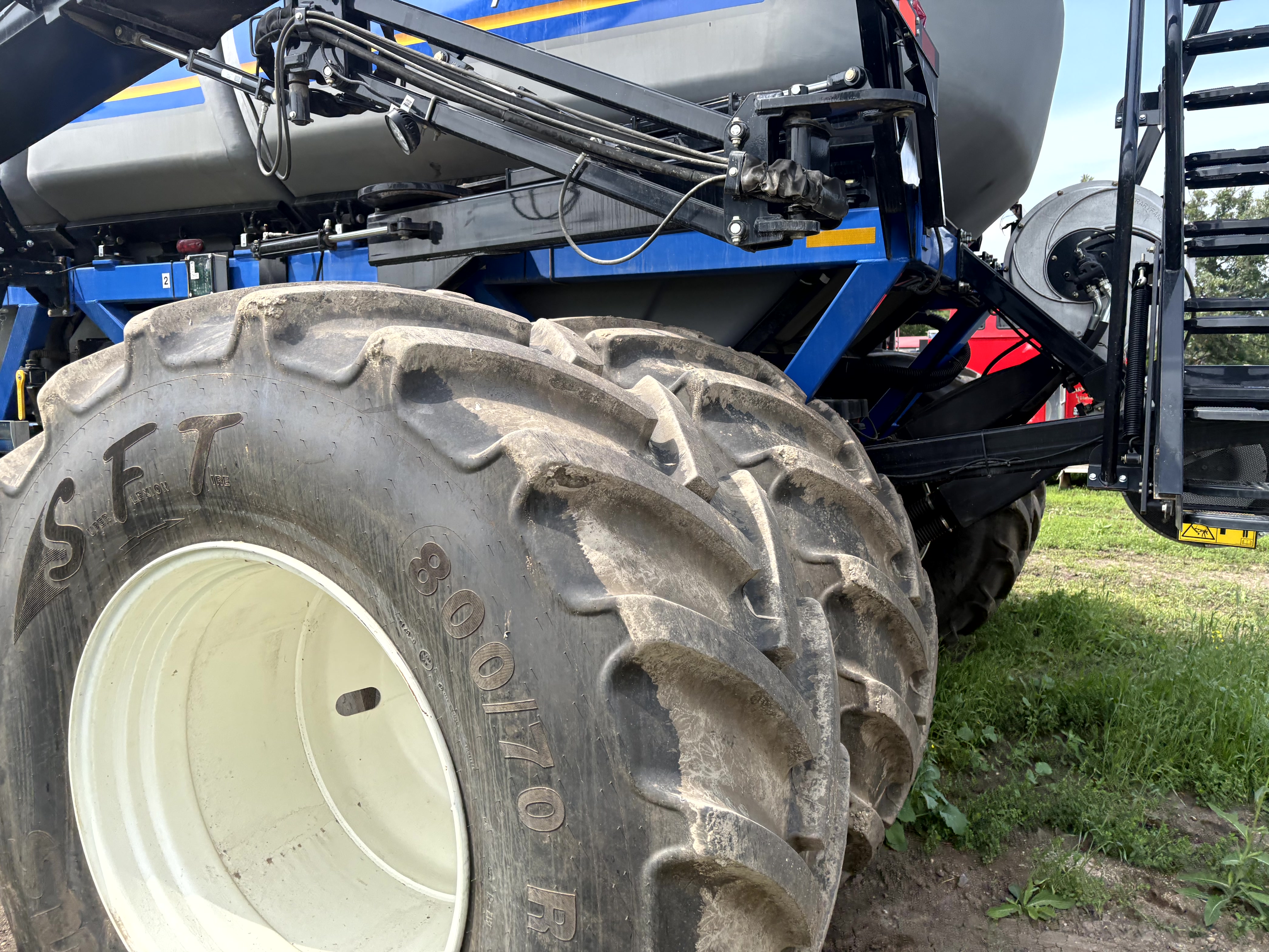 2022 New Holland P4950 Air Tank/Cart