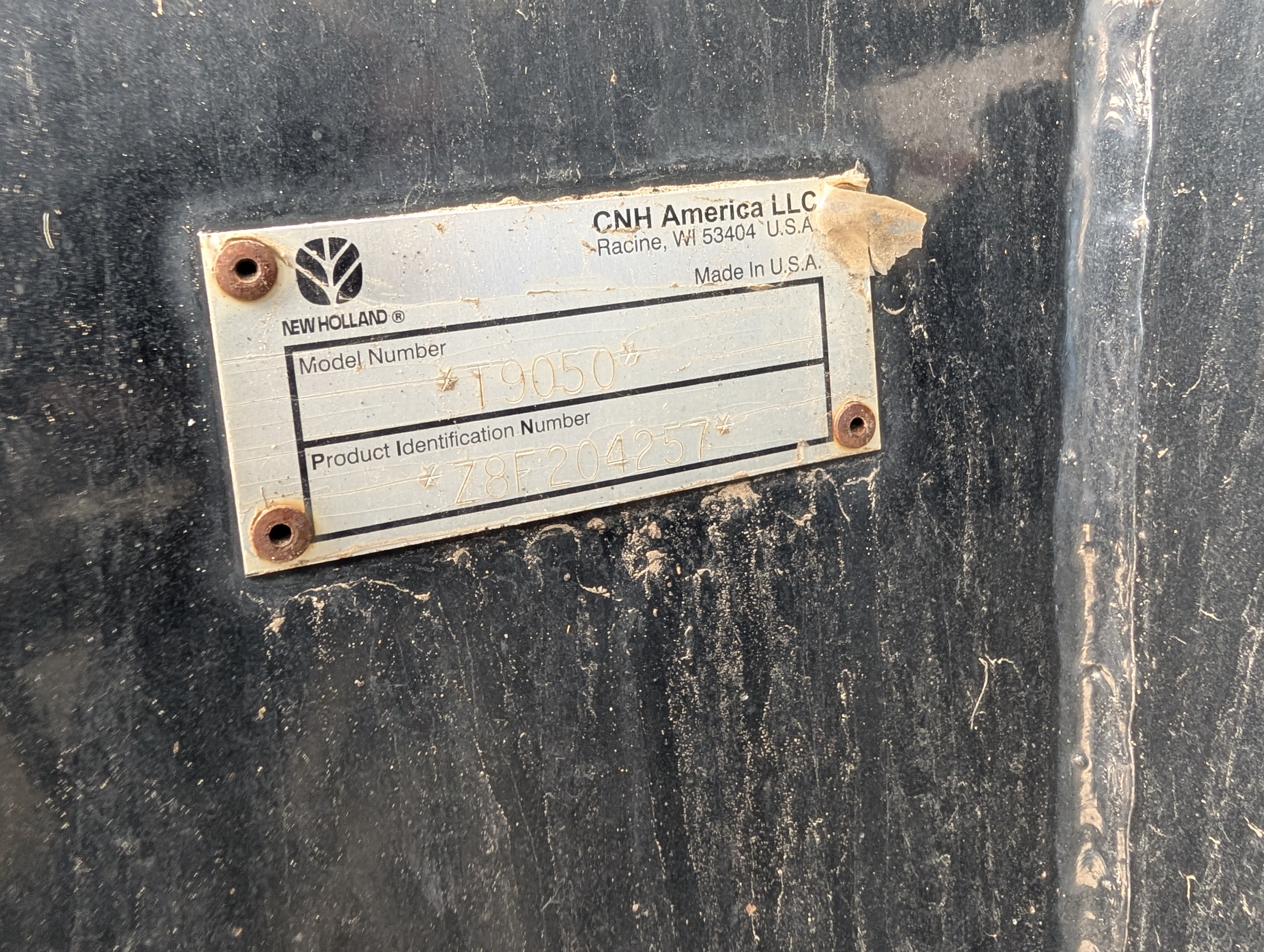 2009 New Holland T9050 Tractor 4WD