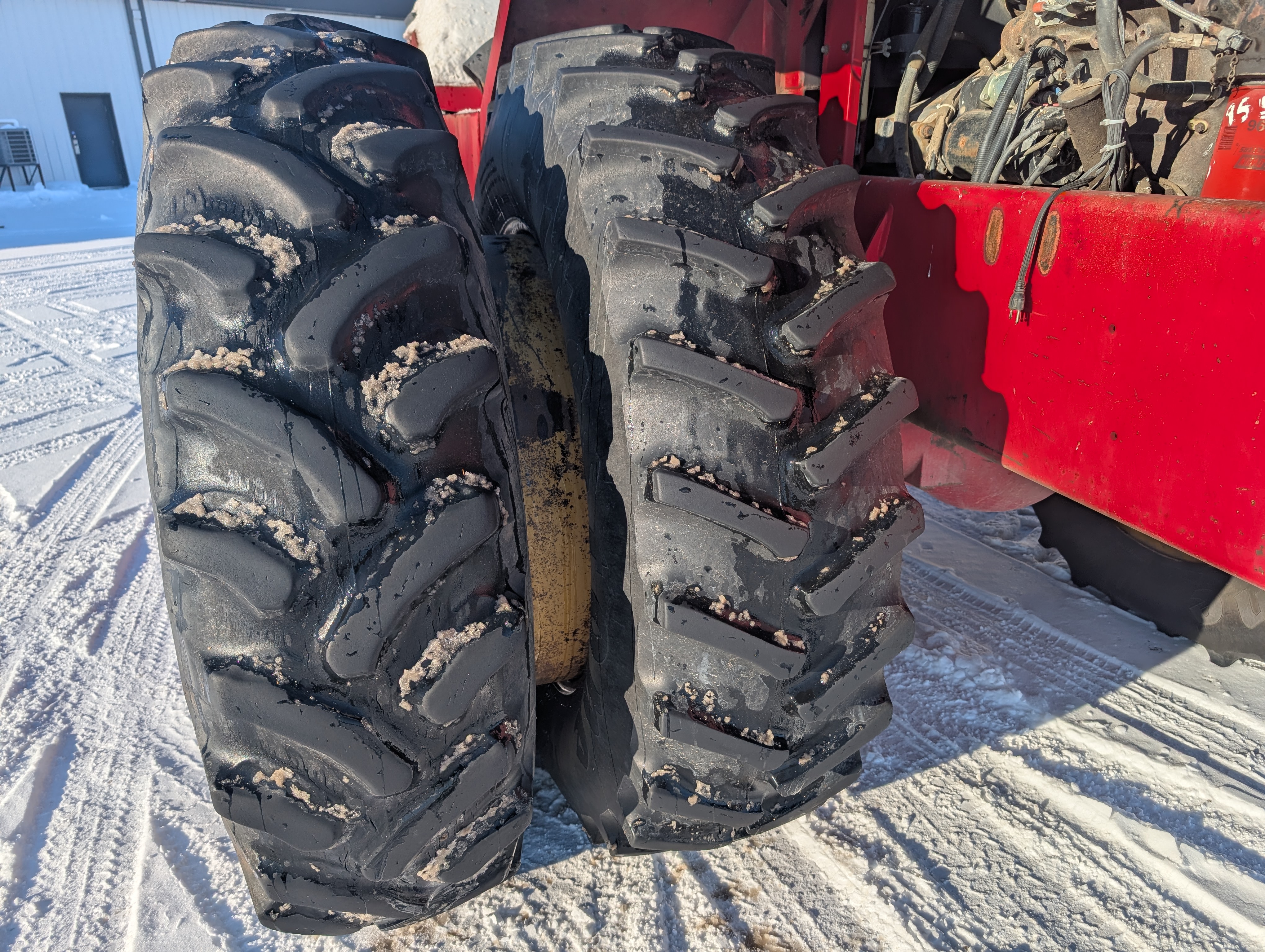 1978 Versatile 855 Tractor 4WD