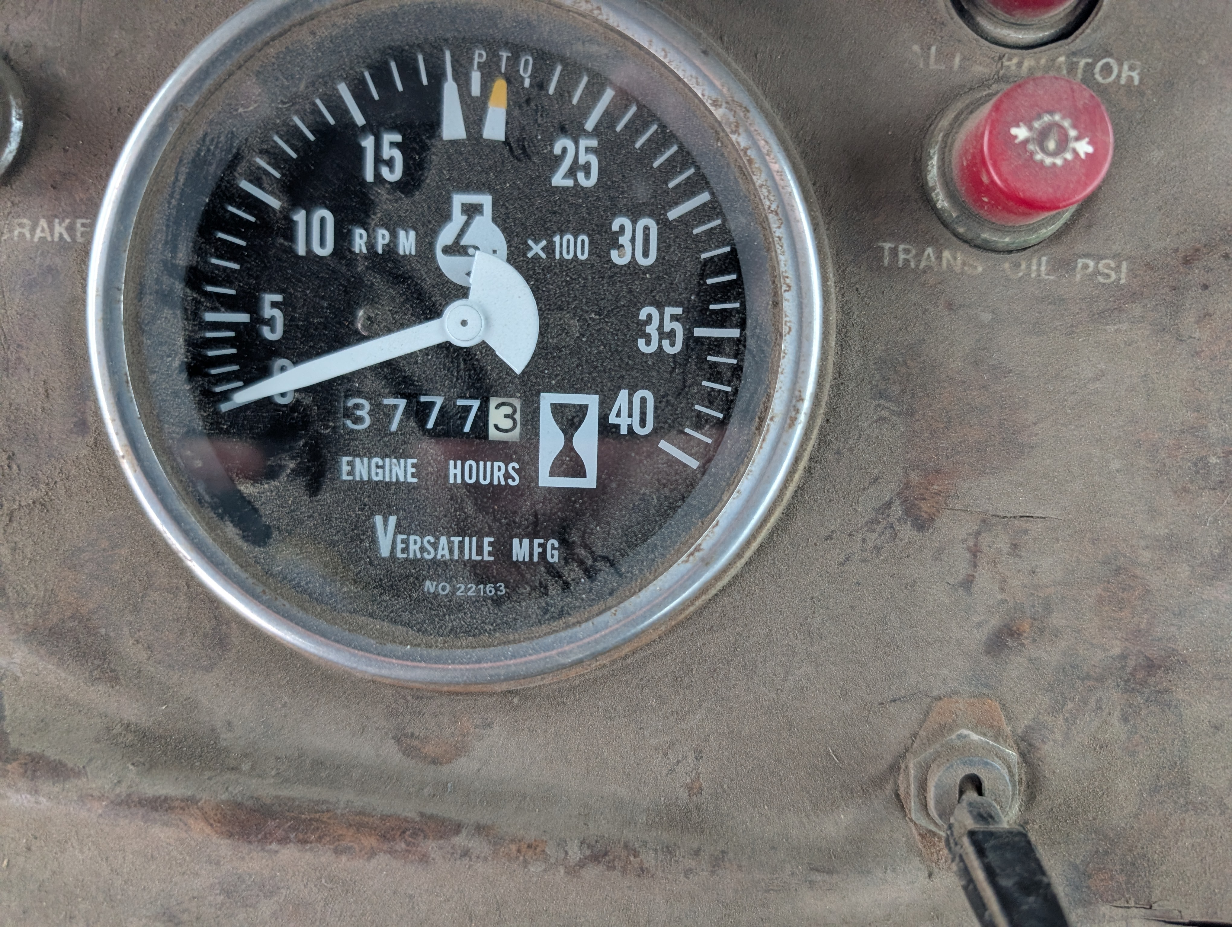 1980 Versatile 895 Tractor 4WD