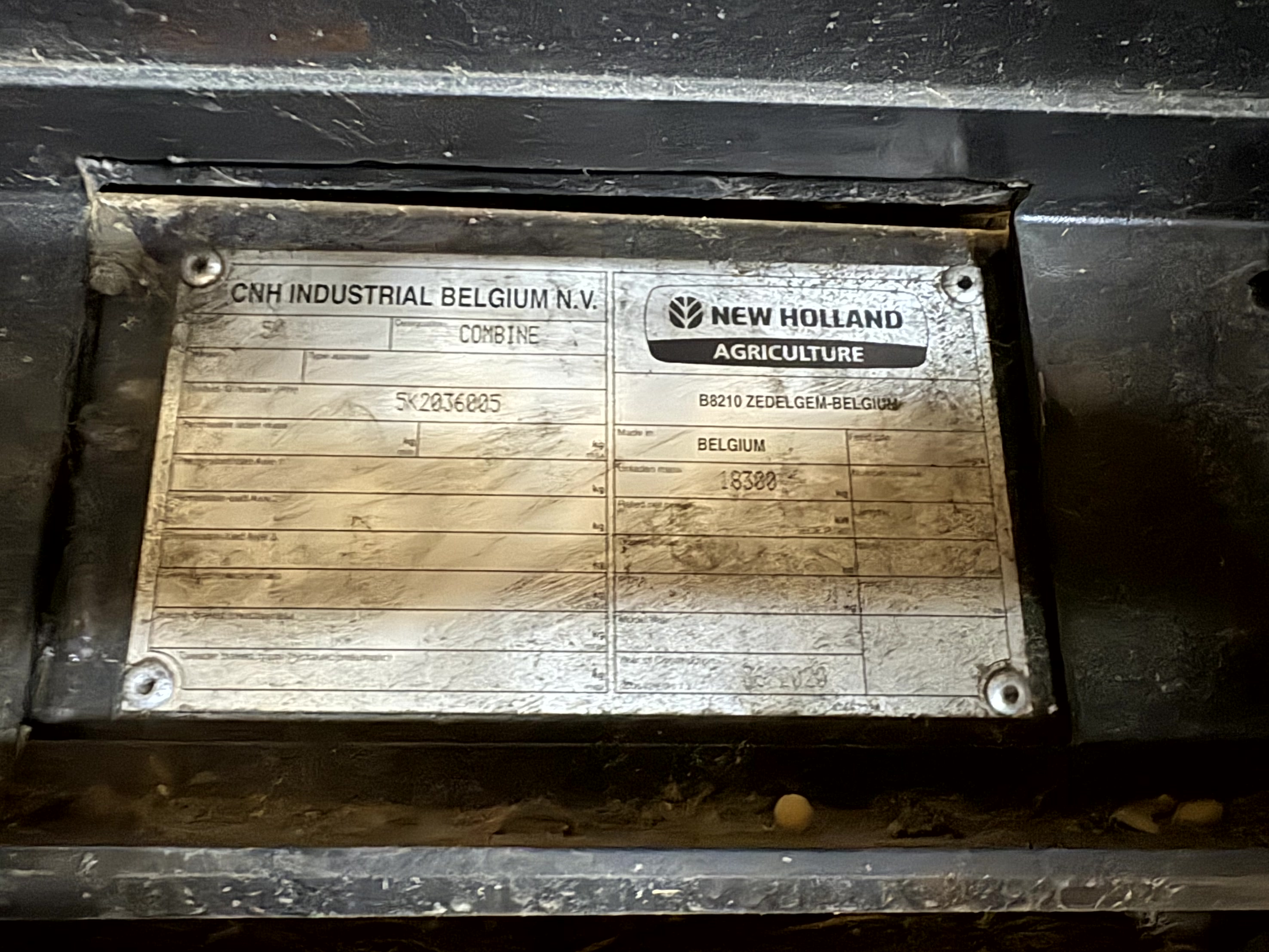 2020 New Holland CX8.80 Combine