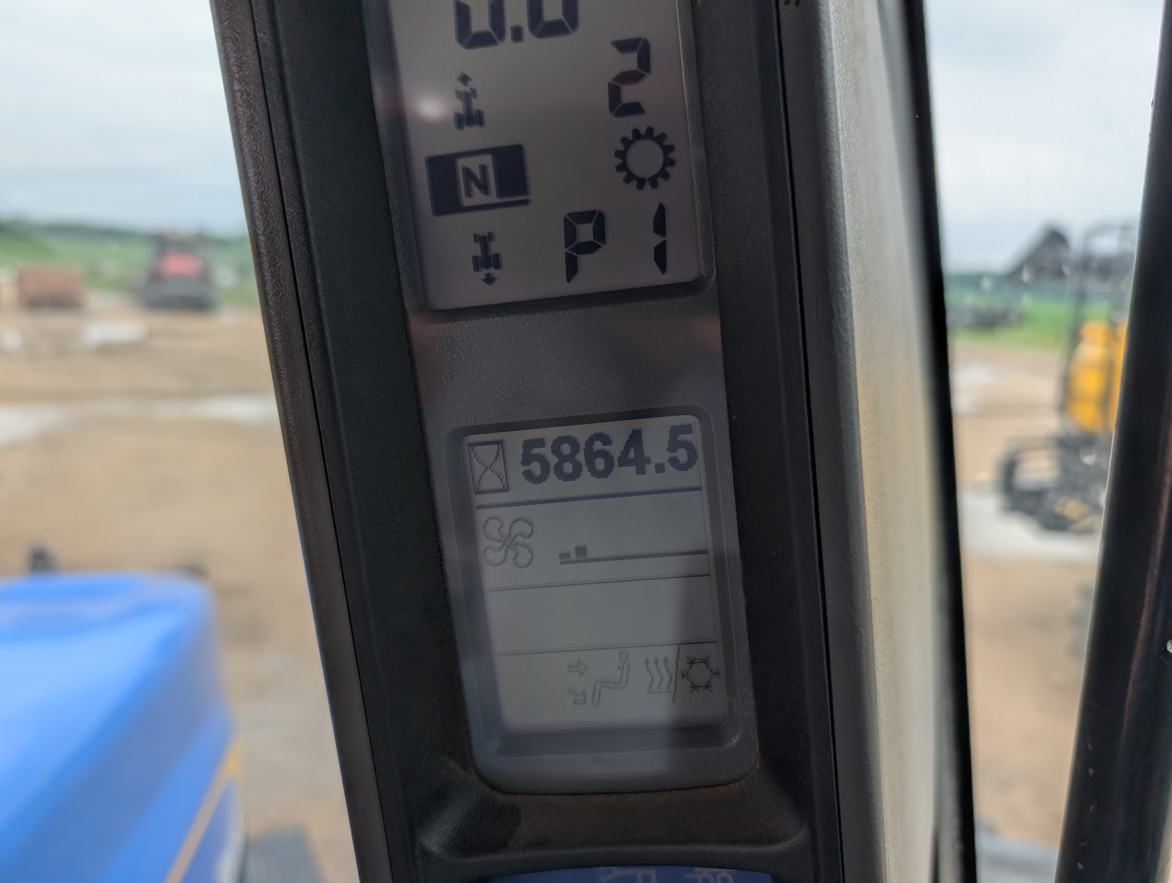 2009 New Holland T9050 Tractor 4WD