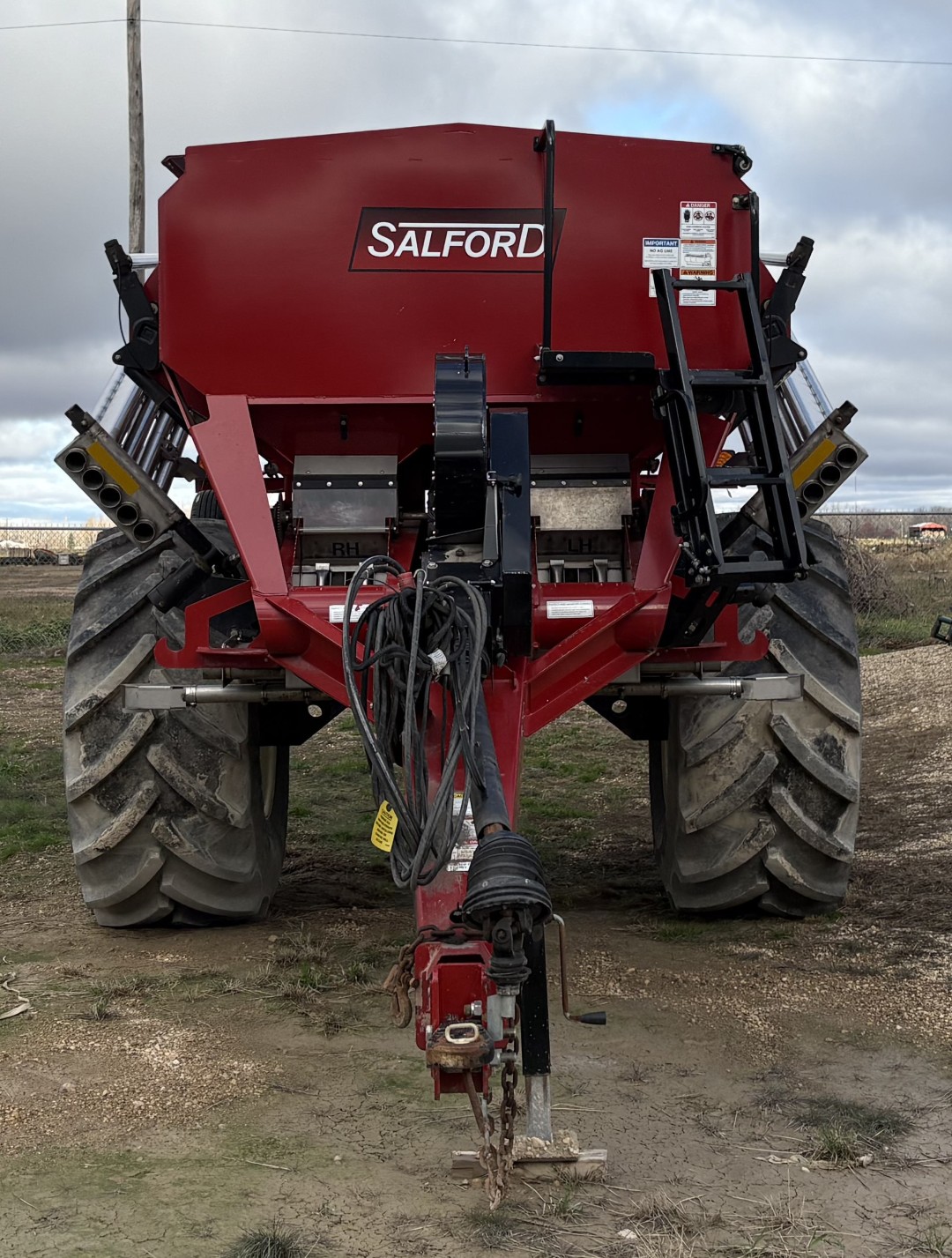 2021 Salford 8611 Fertilizer Spreader
