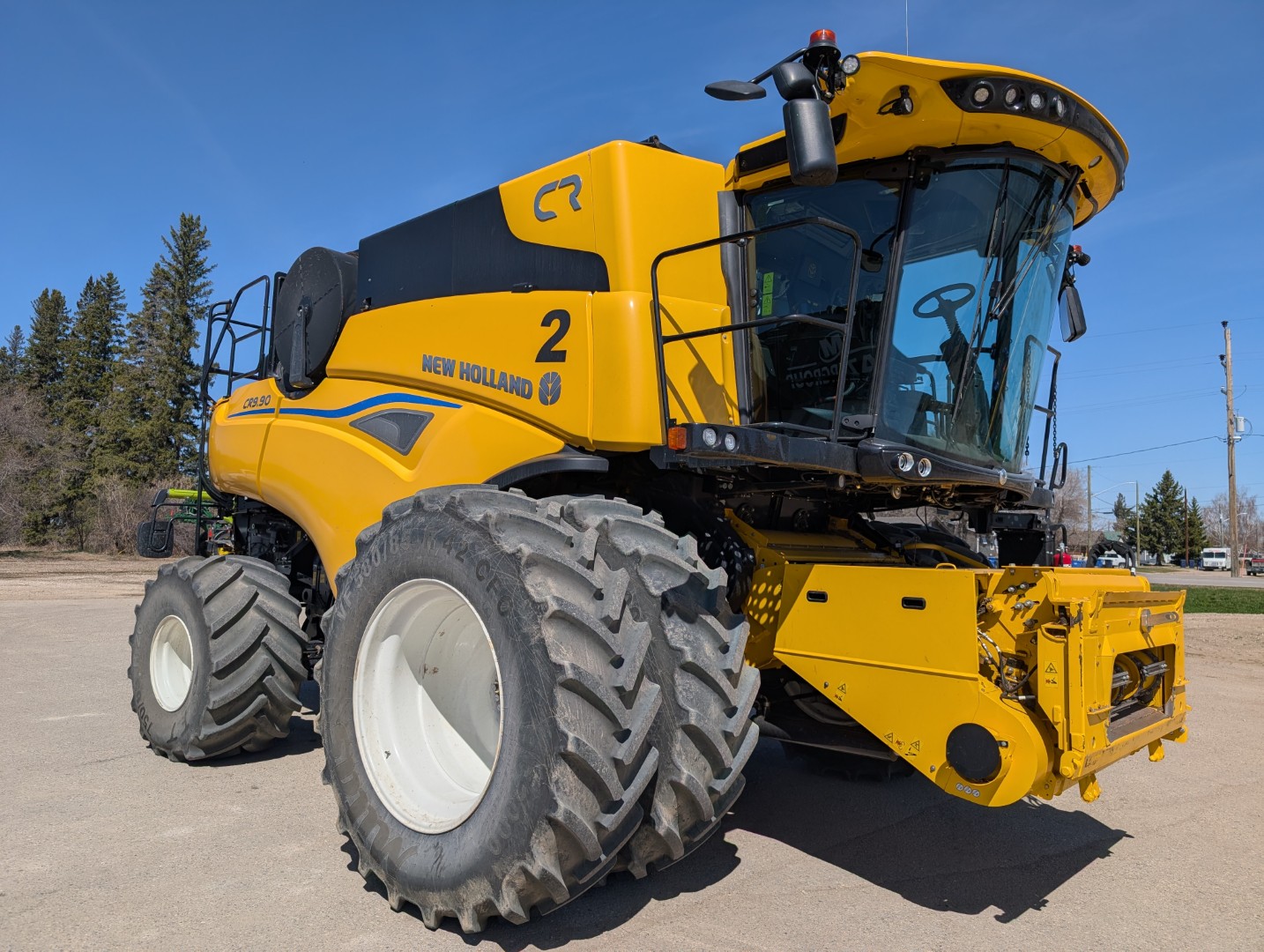 2025 New Holland CR9.90Z Combine
