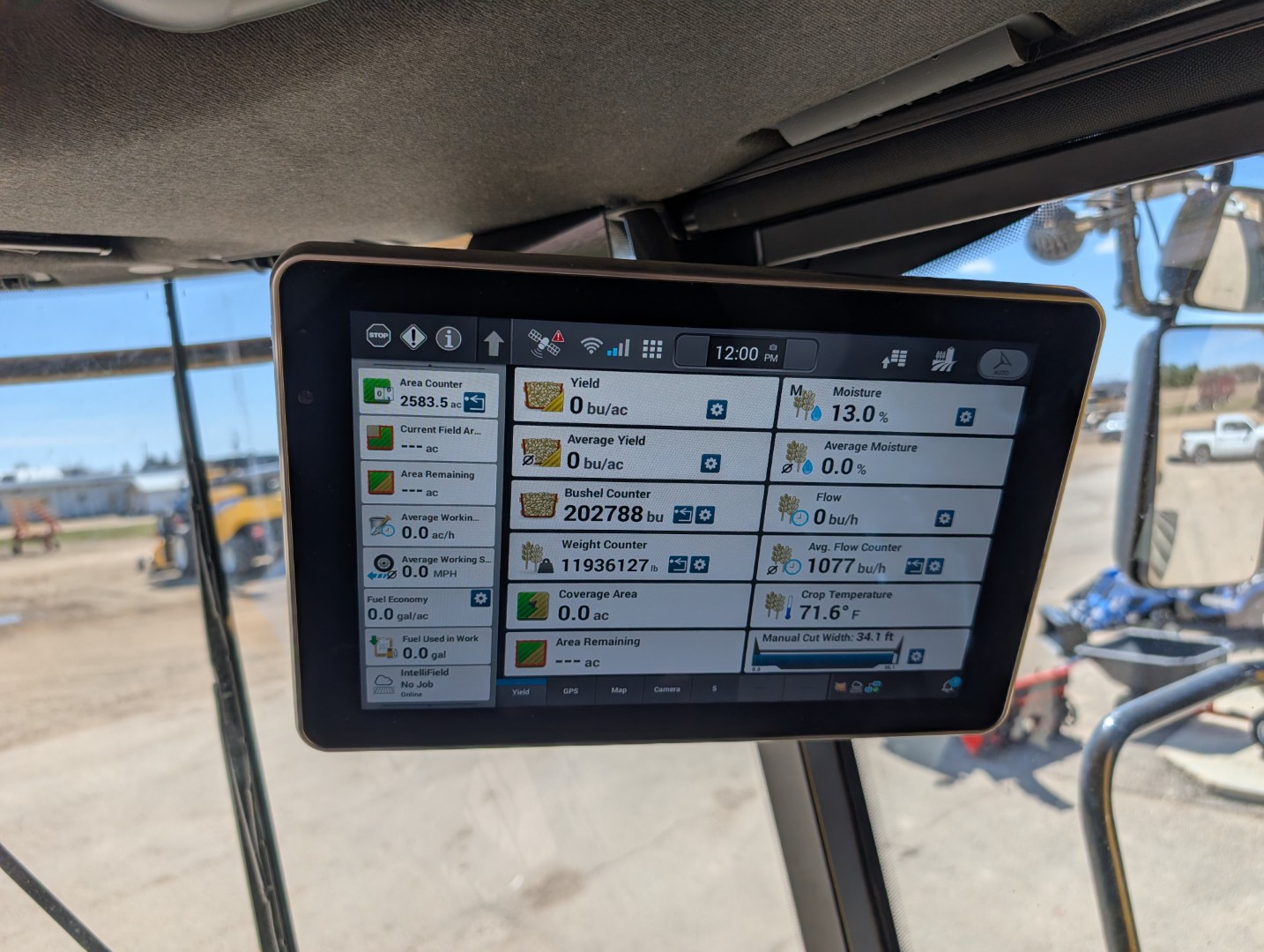 2025 New Holland CR9.90Z Combine