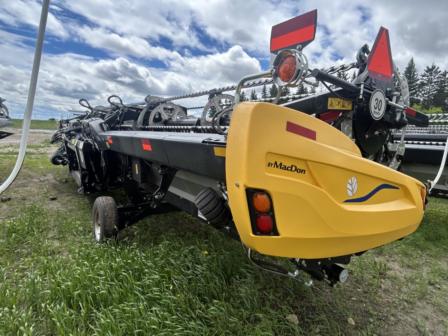 2025 MacDon FD240 Header Draper Flex