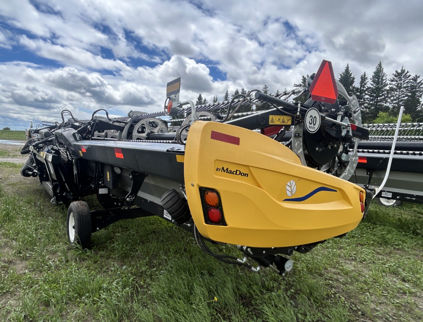 2025 MacDon FD240 Header Draper Flex