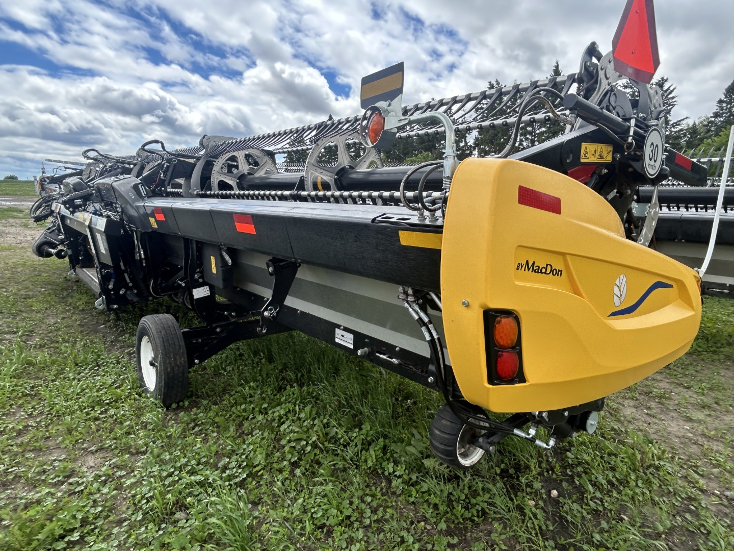 2025 MacDon FD240 Header Draper Flex