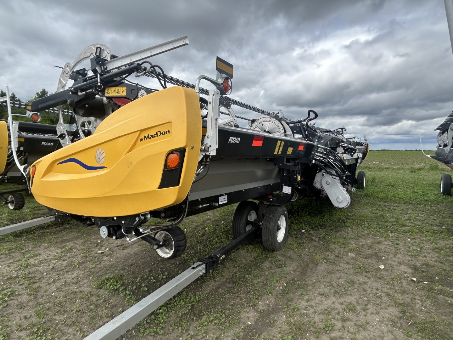 2025 MacDon FD240 Header Draper Flex
