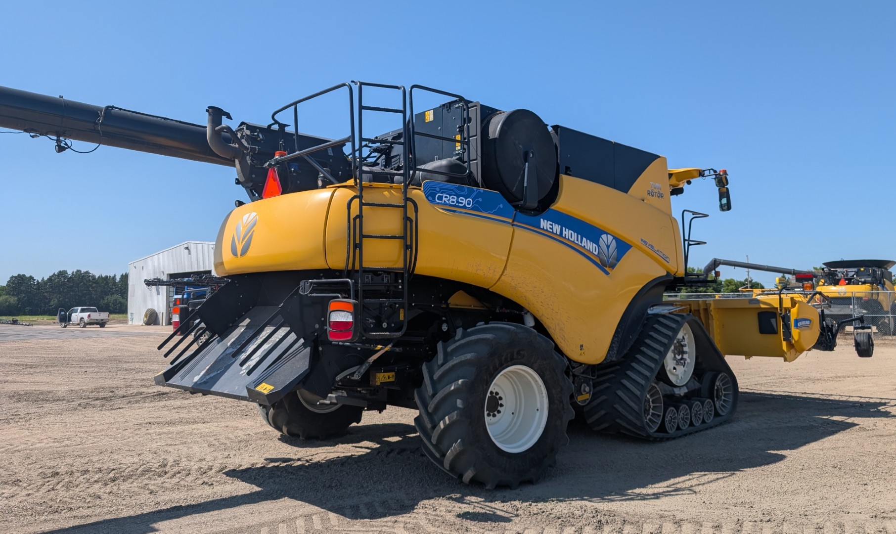 2019 New Holland CR8.90 Combine