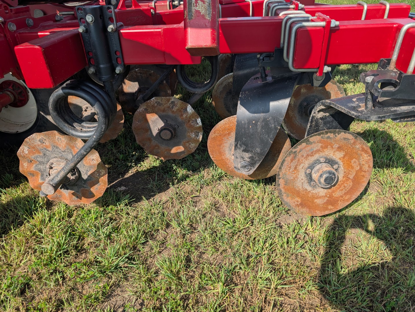 2017 Salford I4241 Vertical Tillage
