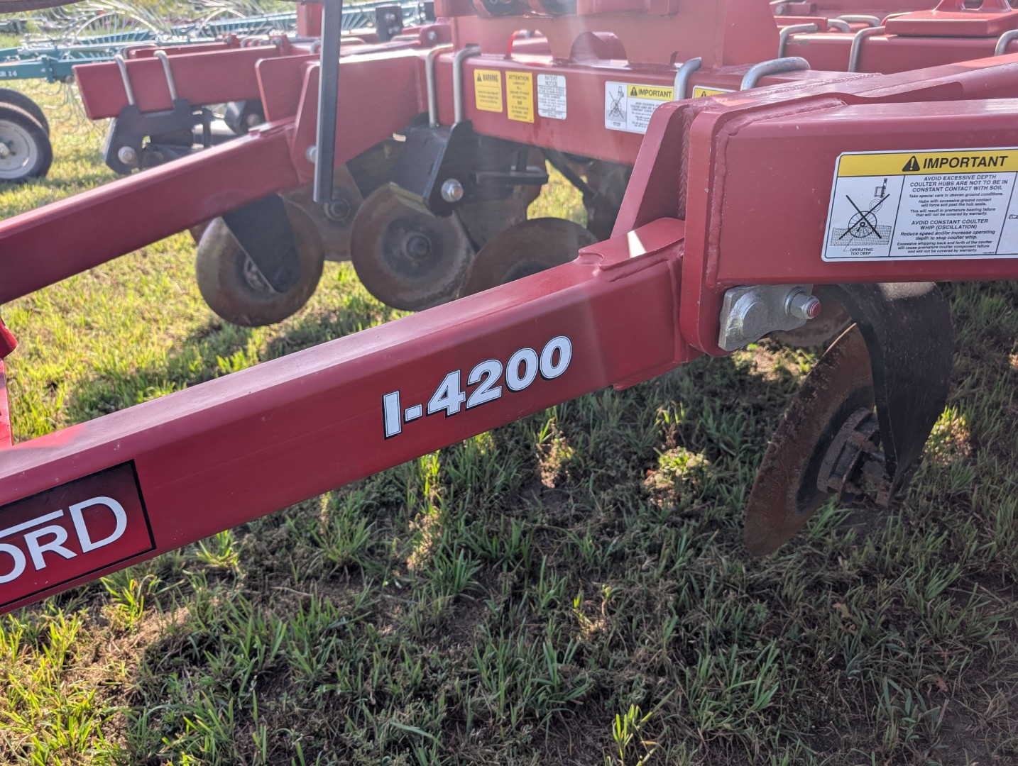 2017 Salford I4241 Vertical Tillage