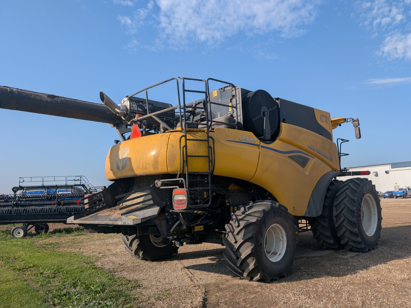 2024 New Holland CR9.90Z Combine