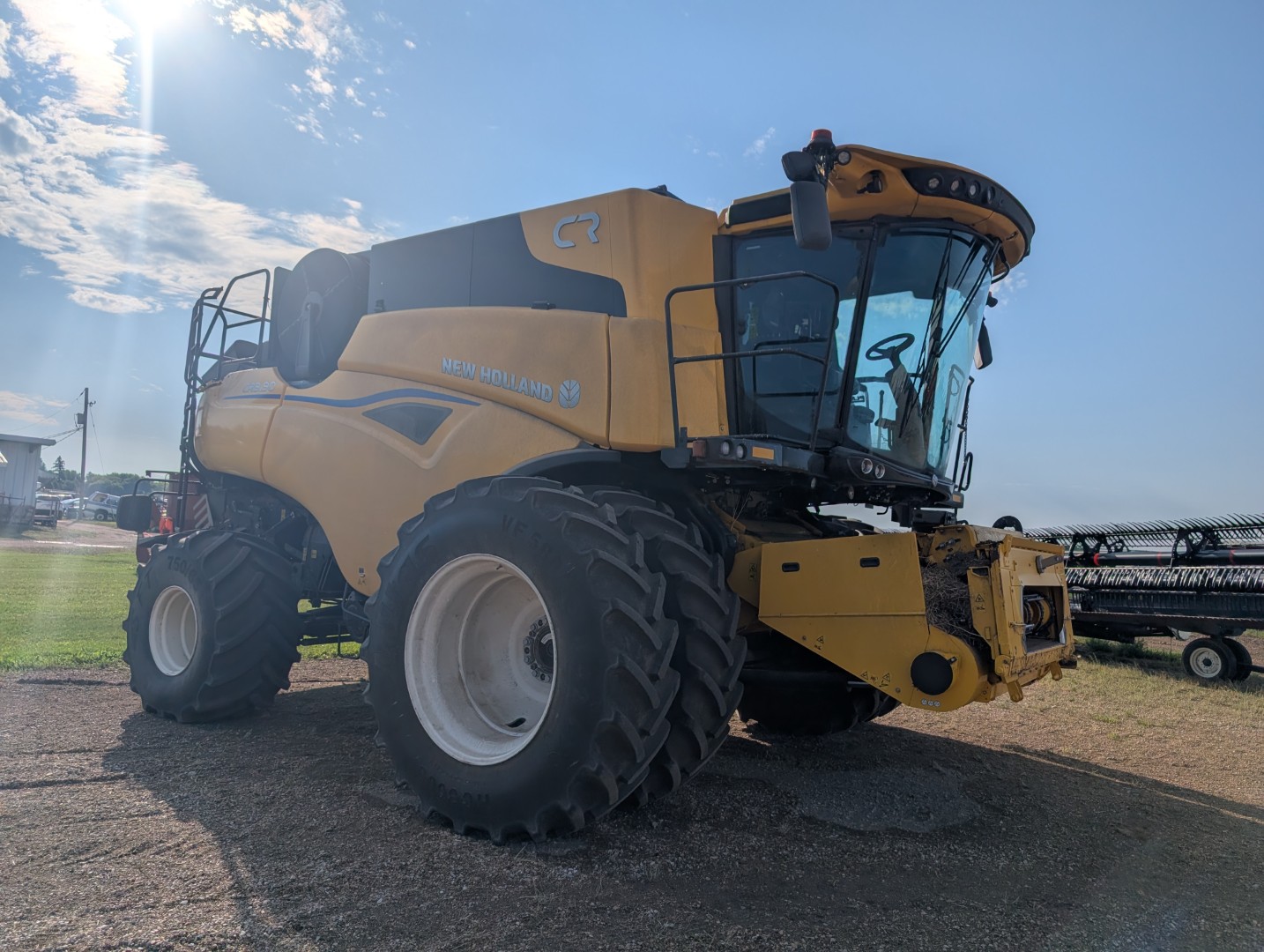 2024 New Holland CR9.90Z Combine