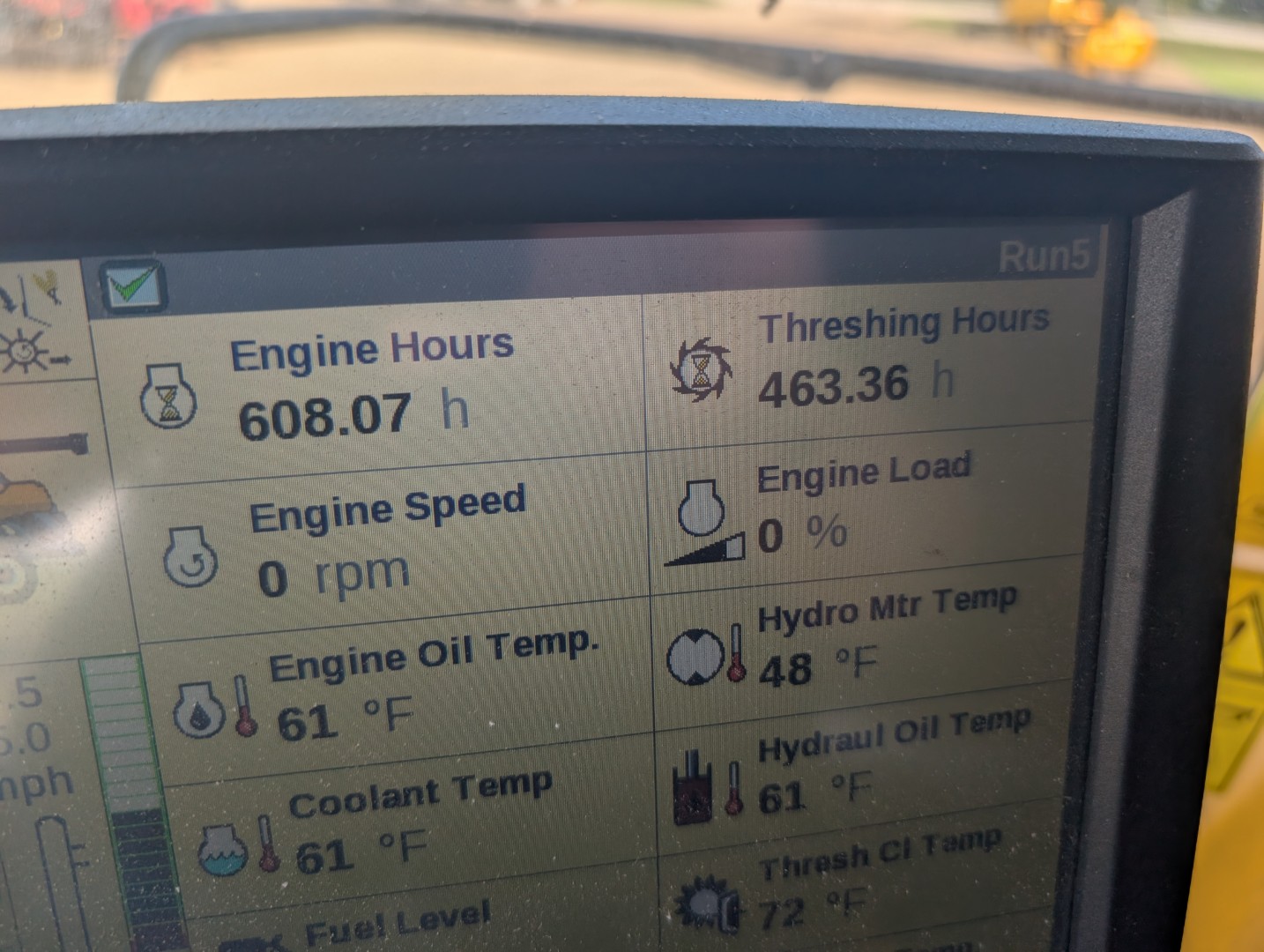 2024 New Holland CR9.90Z Combine
