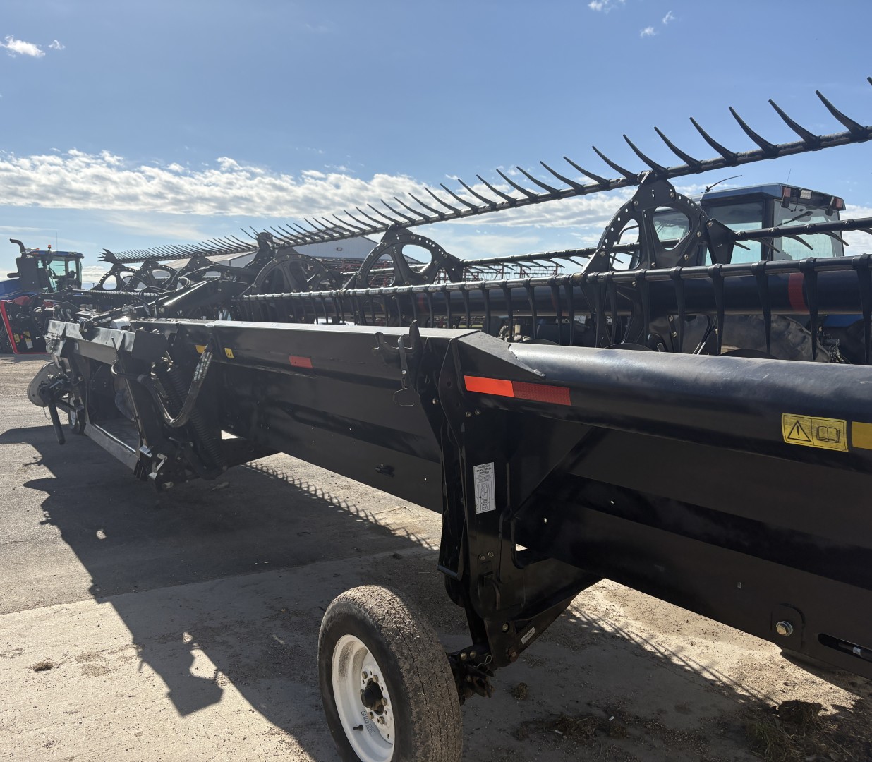 2016 MacDon D65 Header Draper