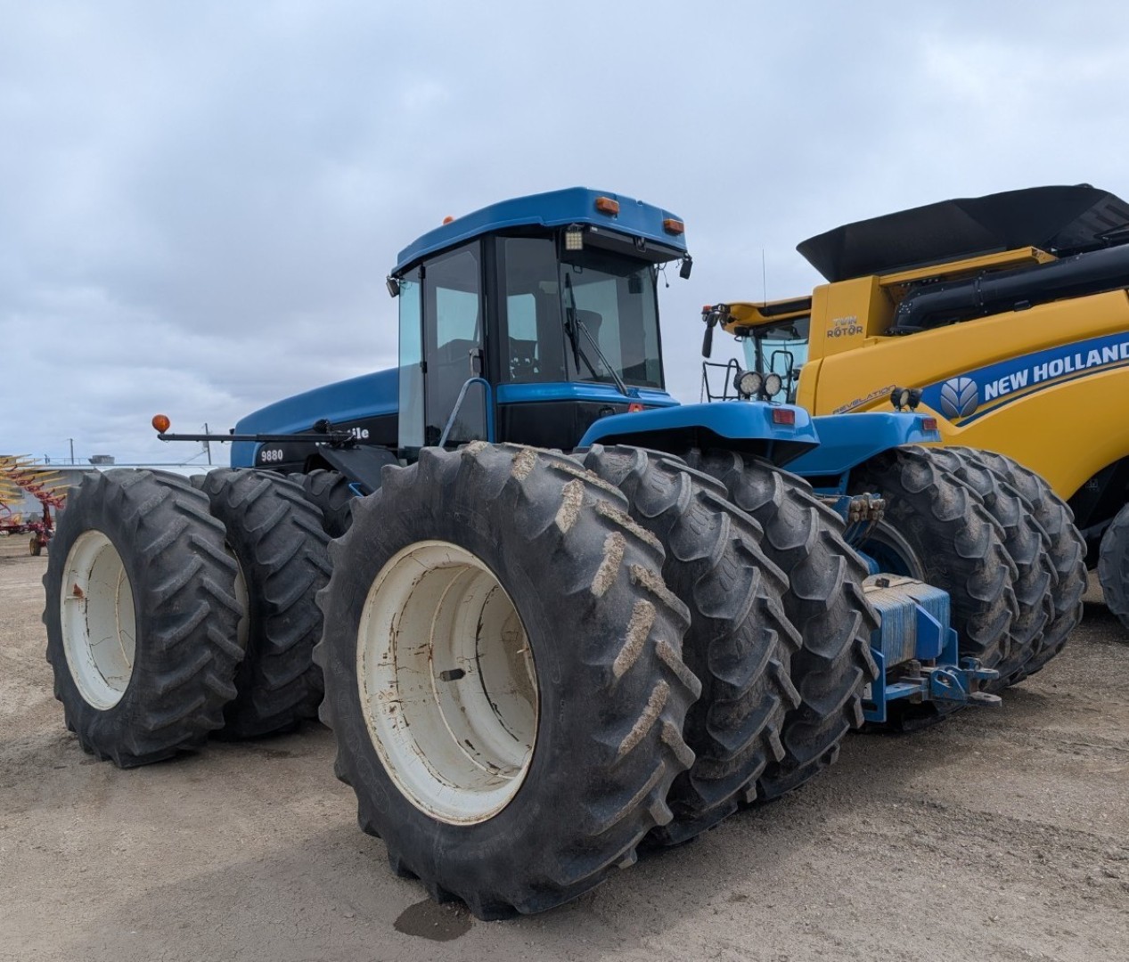 1994 New Holland 9880 Tractor 4WD