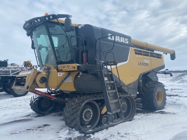 2015 CLAAS 760TT Combine