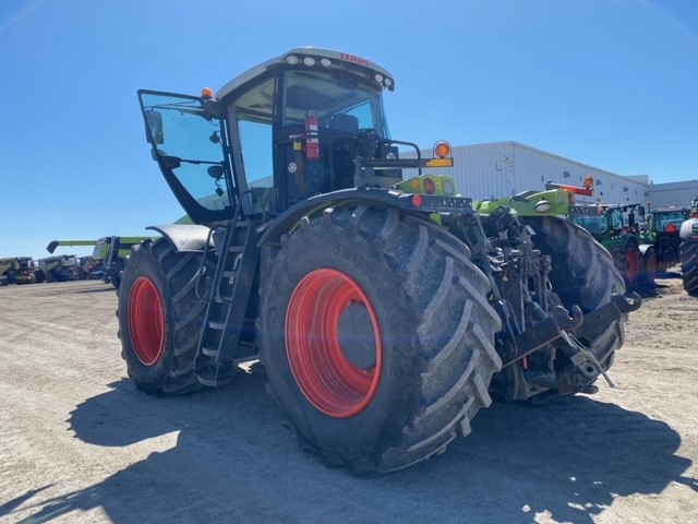 2016 CLAAS Xerion 4000 Trac VC Tractor