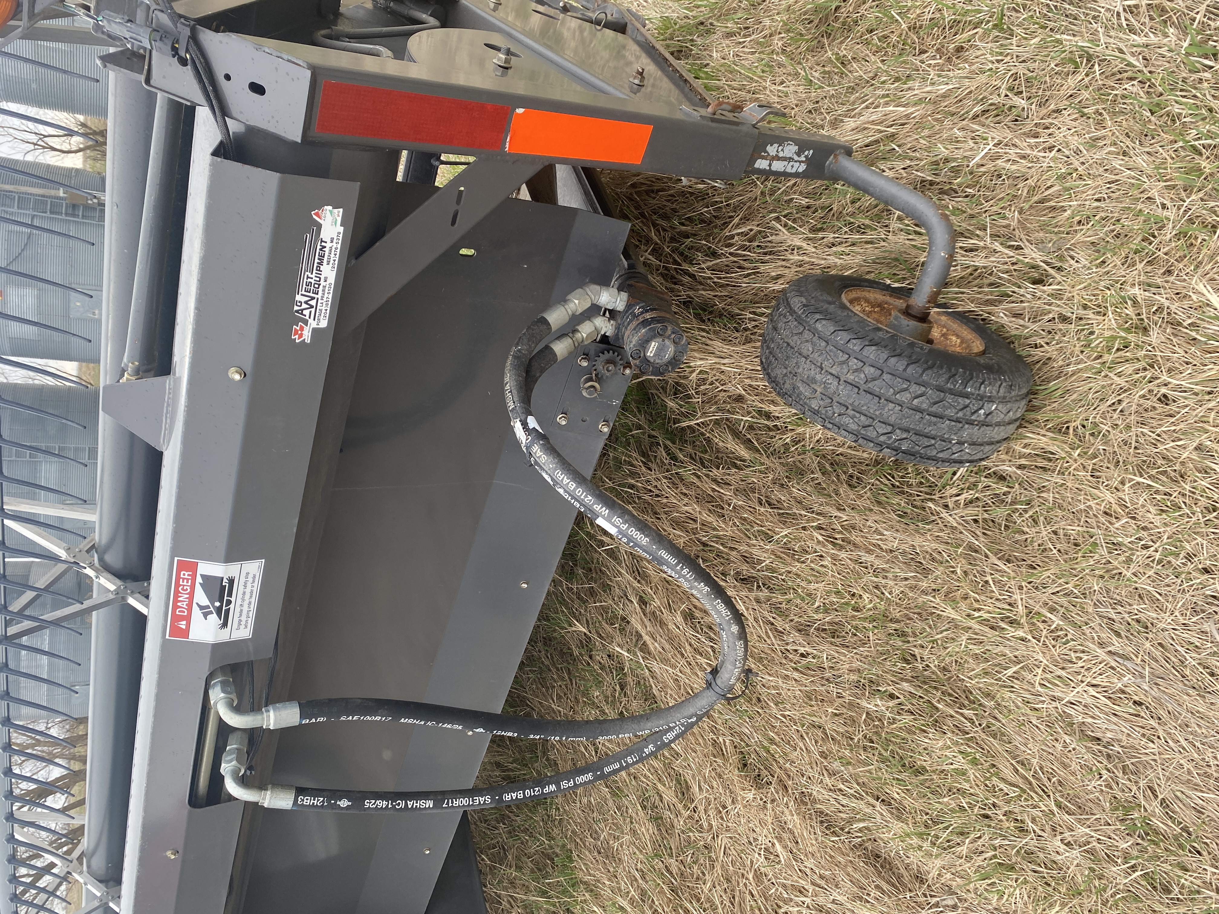 2011 Massey Ferguson MF9430 Swather