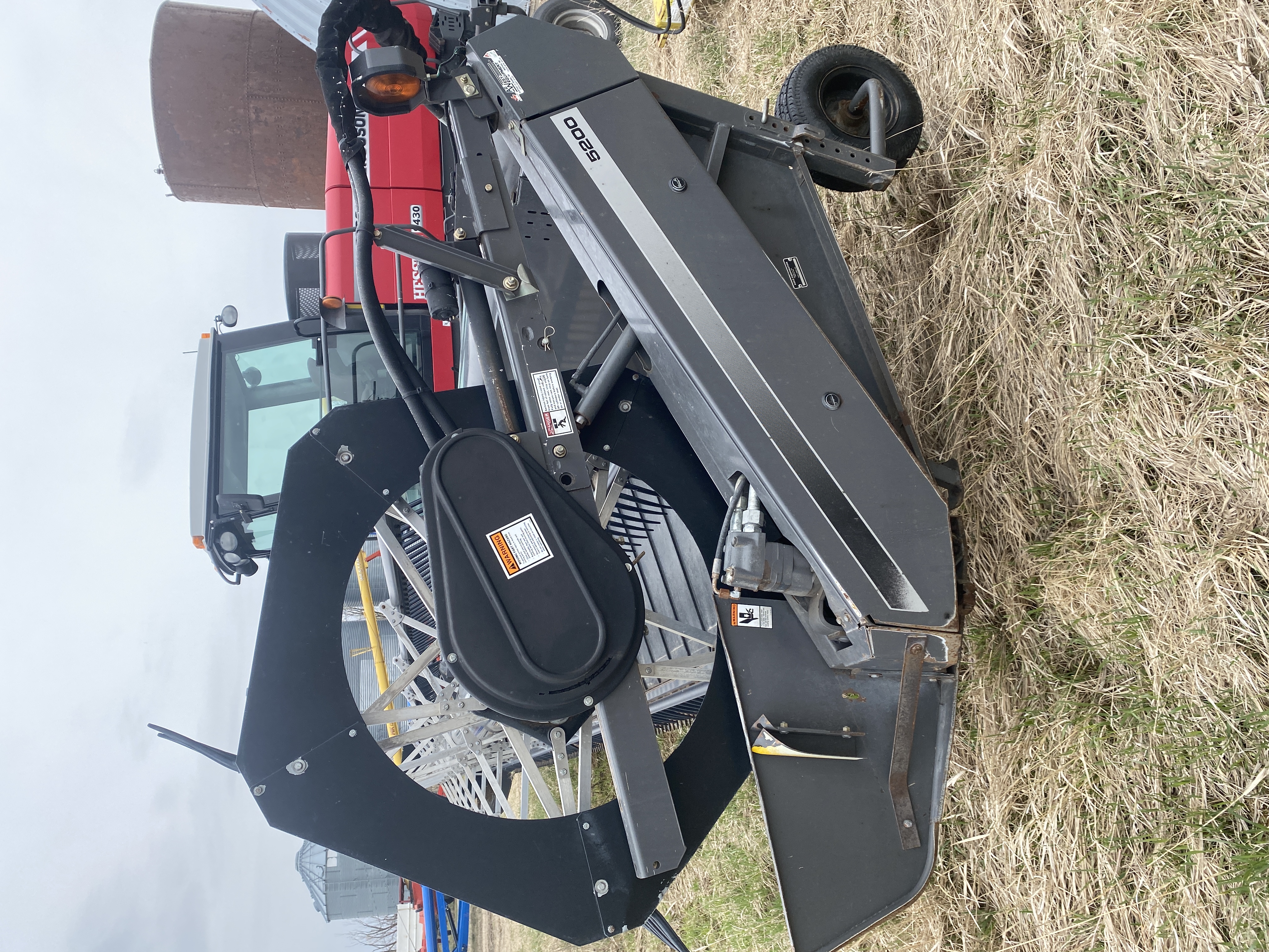 2011 Massey Ferguson MF9430 Swather