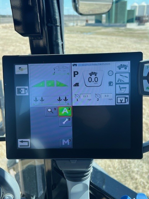 2022 RoGator RG1100C Sprayer/High Clearance