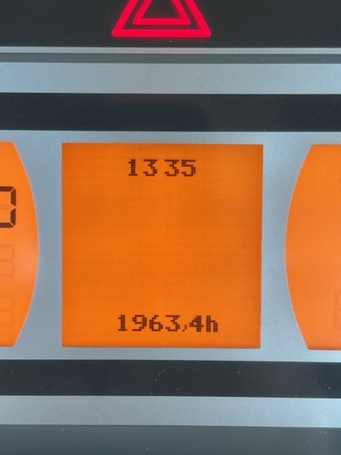 2022 RoGator RG1100C Sprayer/High Clearance