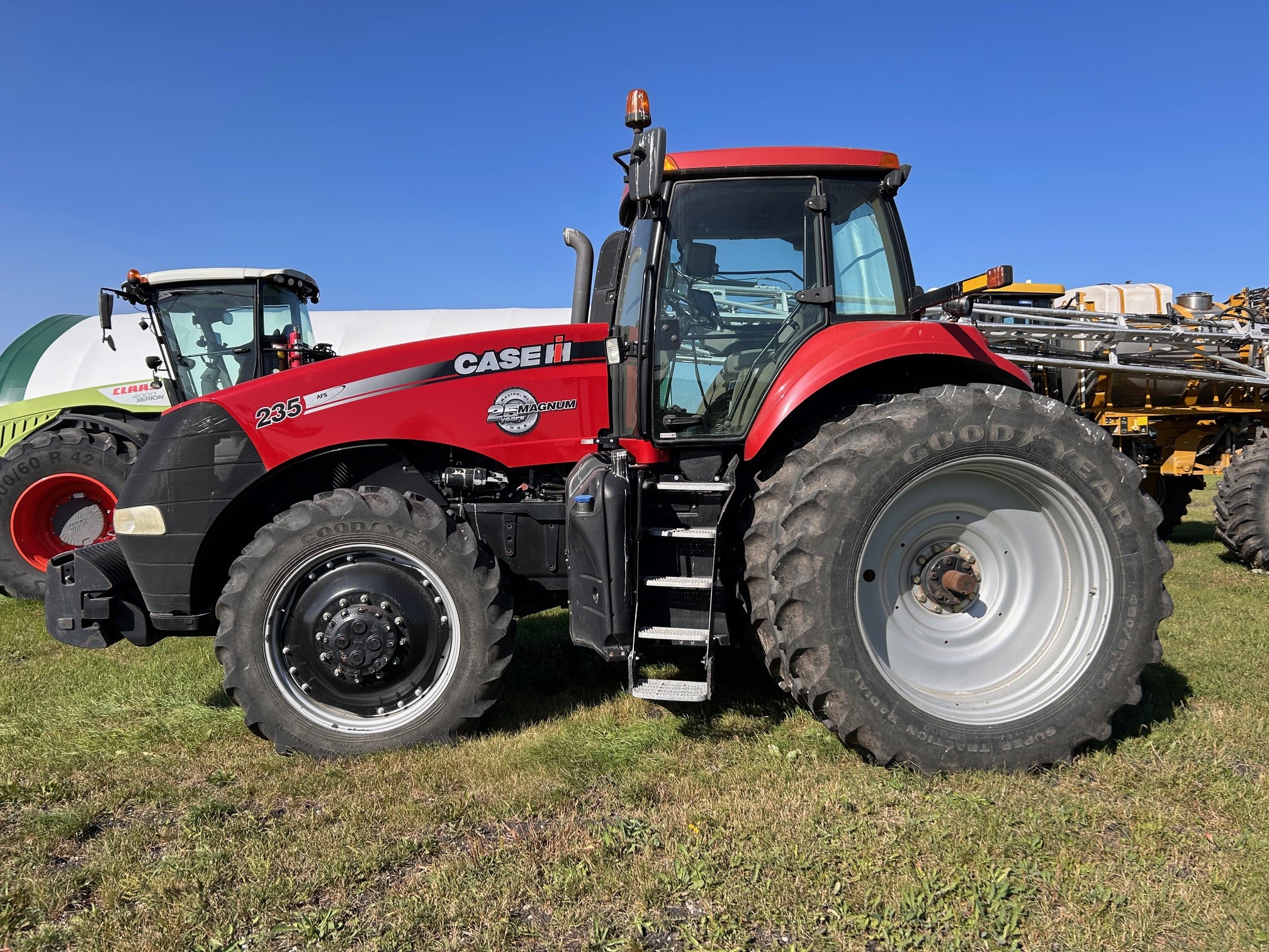 2013 Case IH Magnum 235 Tractor