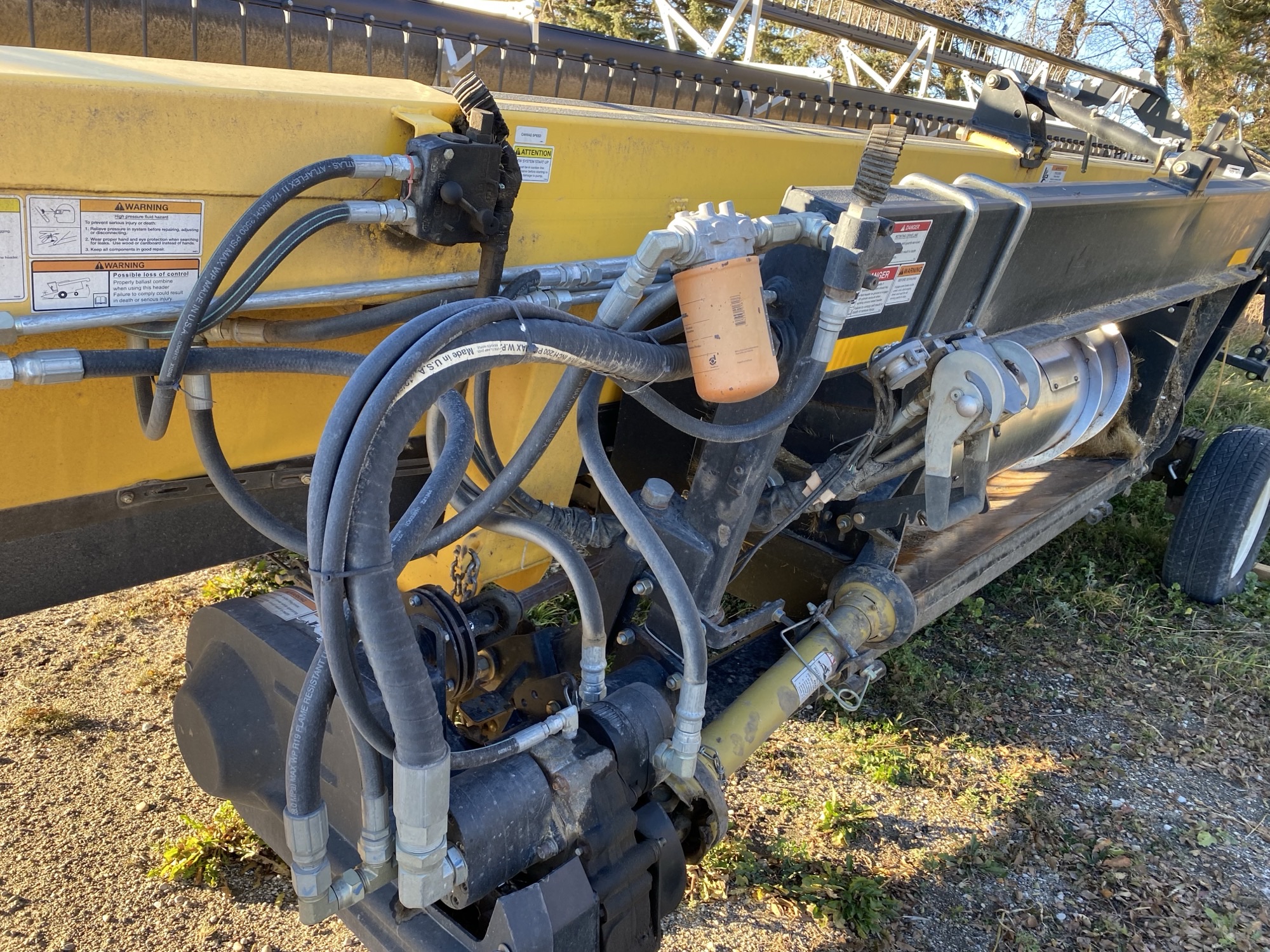 2011 New Holland 94C Header Combine