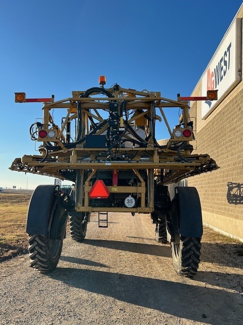 2022 RoGator RG1100C Sprayer/High Clearance