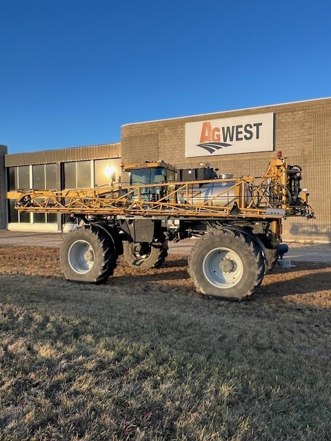 2022 RoGator RG1100C Sprayer/High Clearance