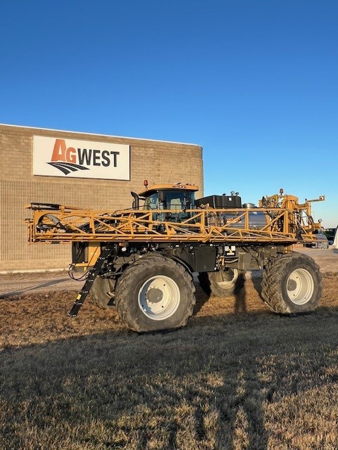 2022 RoGator RG1100C Sprayer/High Clearance